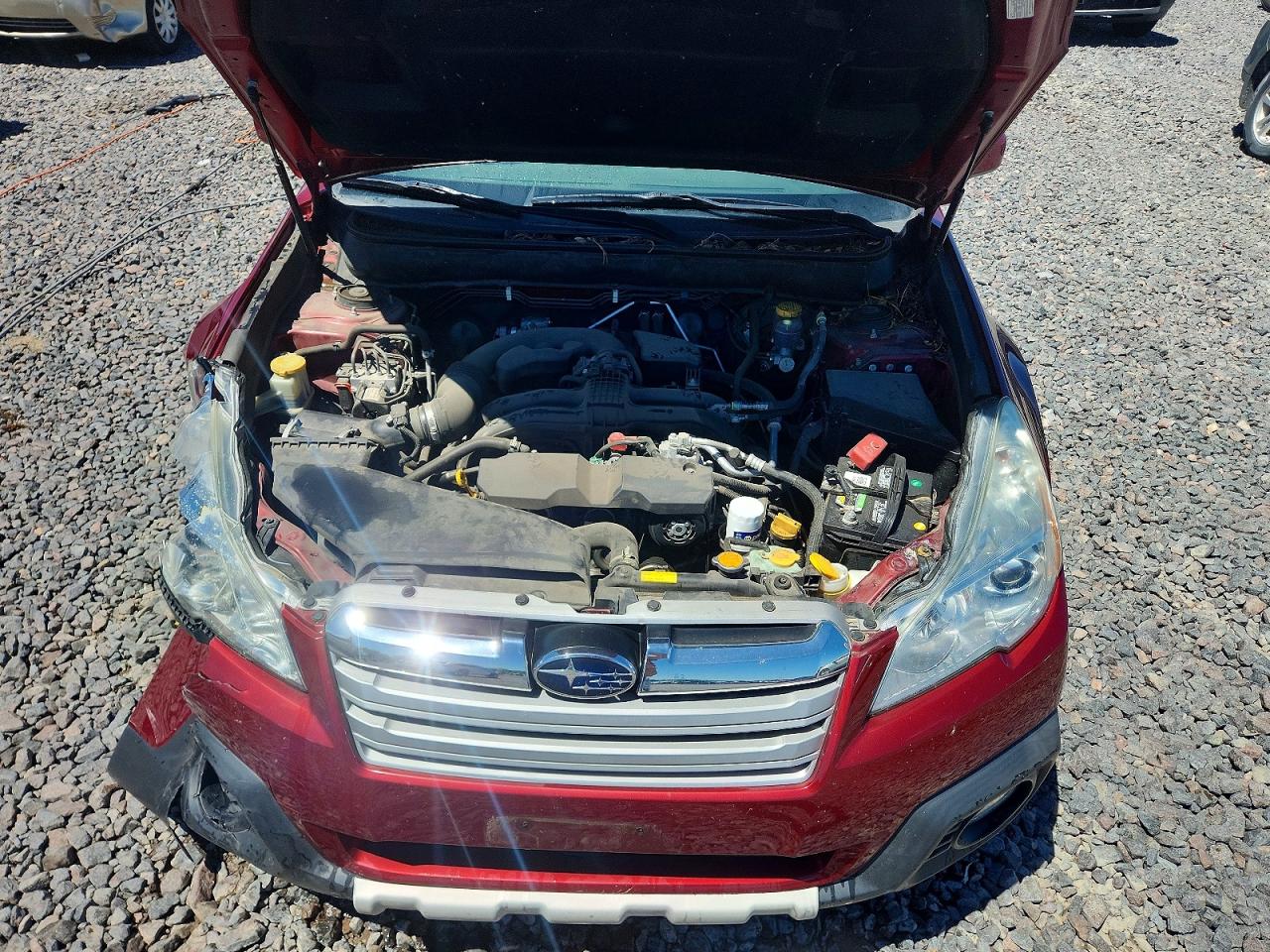2014 Subaru Outback 2.5i Limited Красный vin: 4S4BRCLC4E3215128