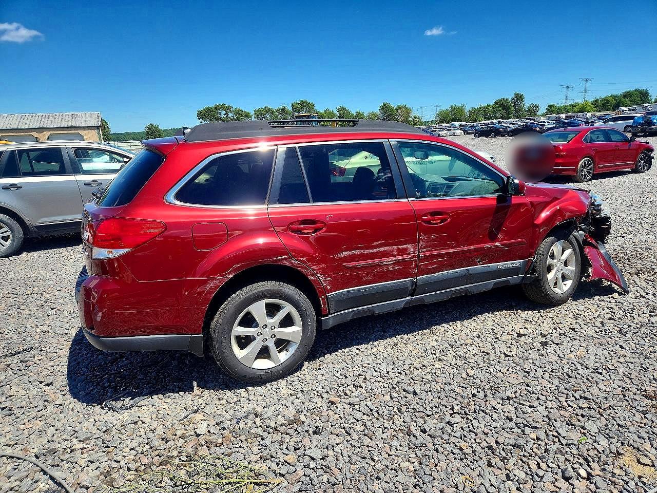 2014 Subaru Outback 2.5i Limited Красный vin: 4S4BRCLC4E3215128