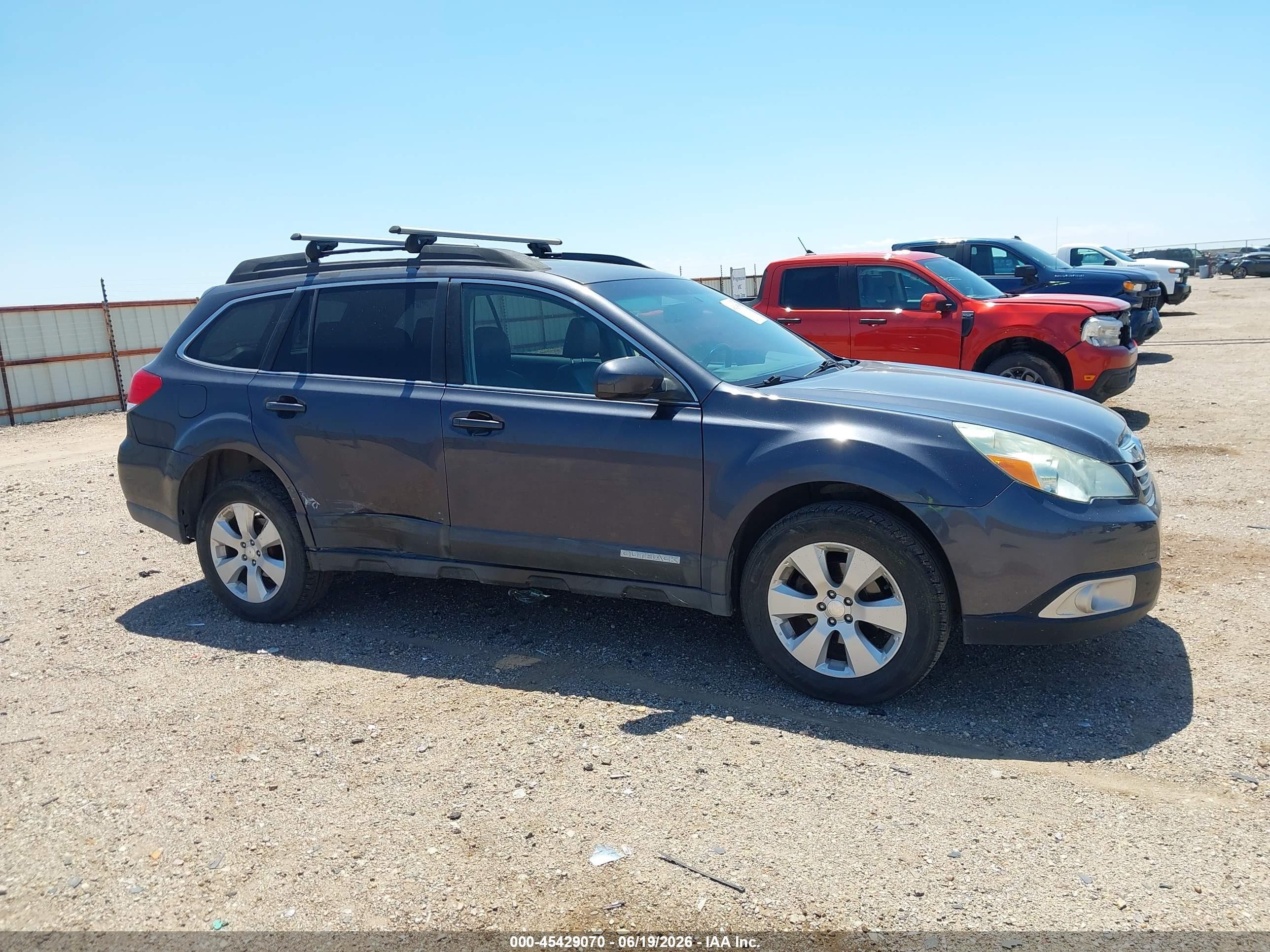 2011 Subaru Outback 2.5i Limited Gray vin: 4S4BRCLC5B3328615