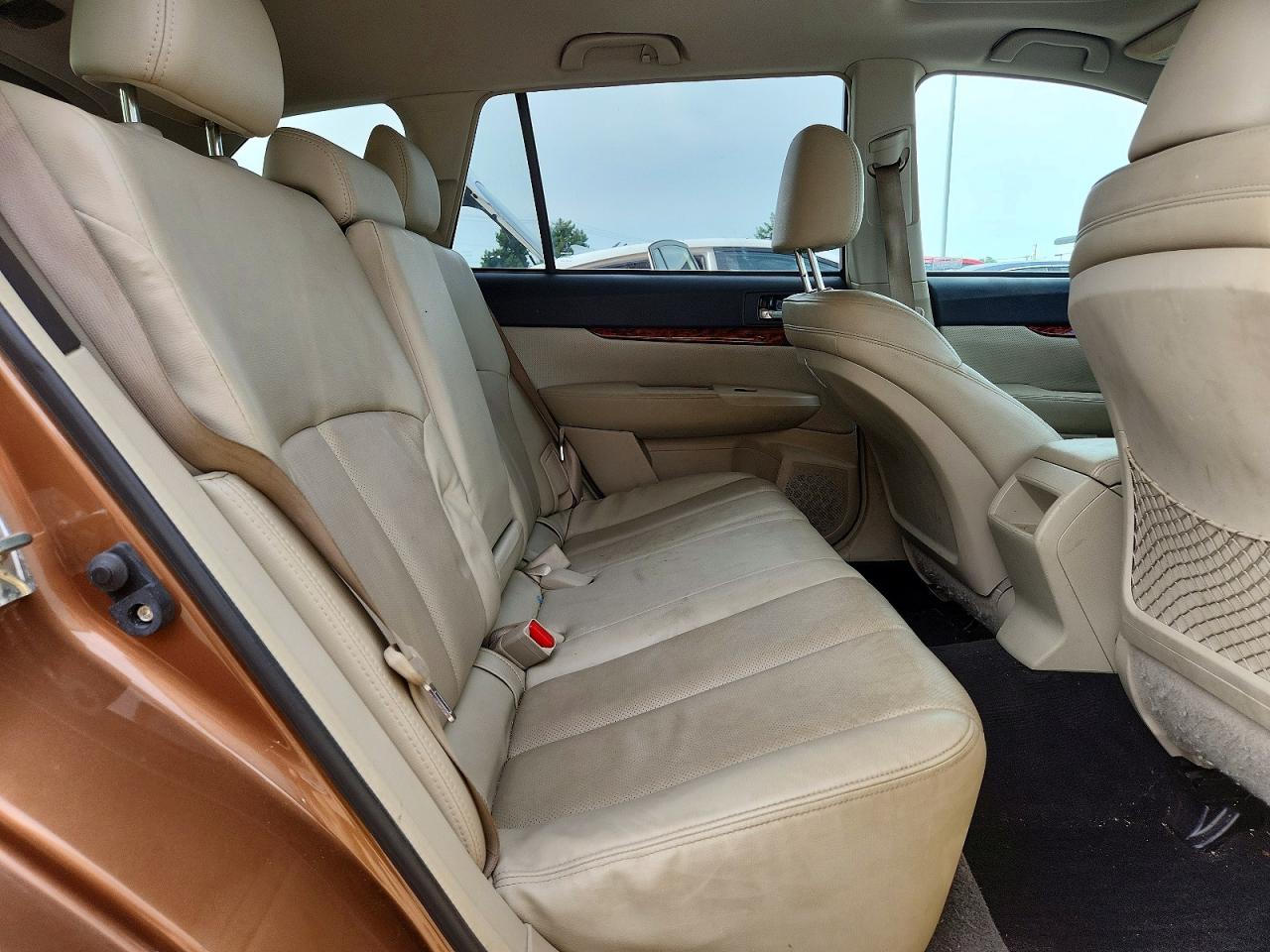 2011 Subaru Outback 2.5i Limited Brown vin: 4S4BRCLC5B3336830