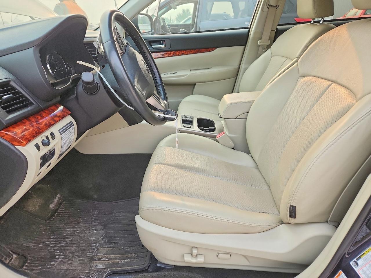 2012 Subaru Outback 2.5i Limited Черный vin: 4S4BRCLC5C3273004