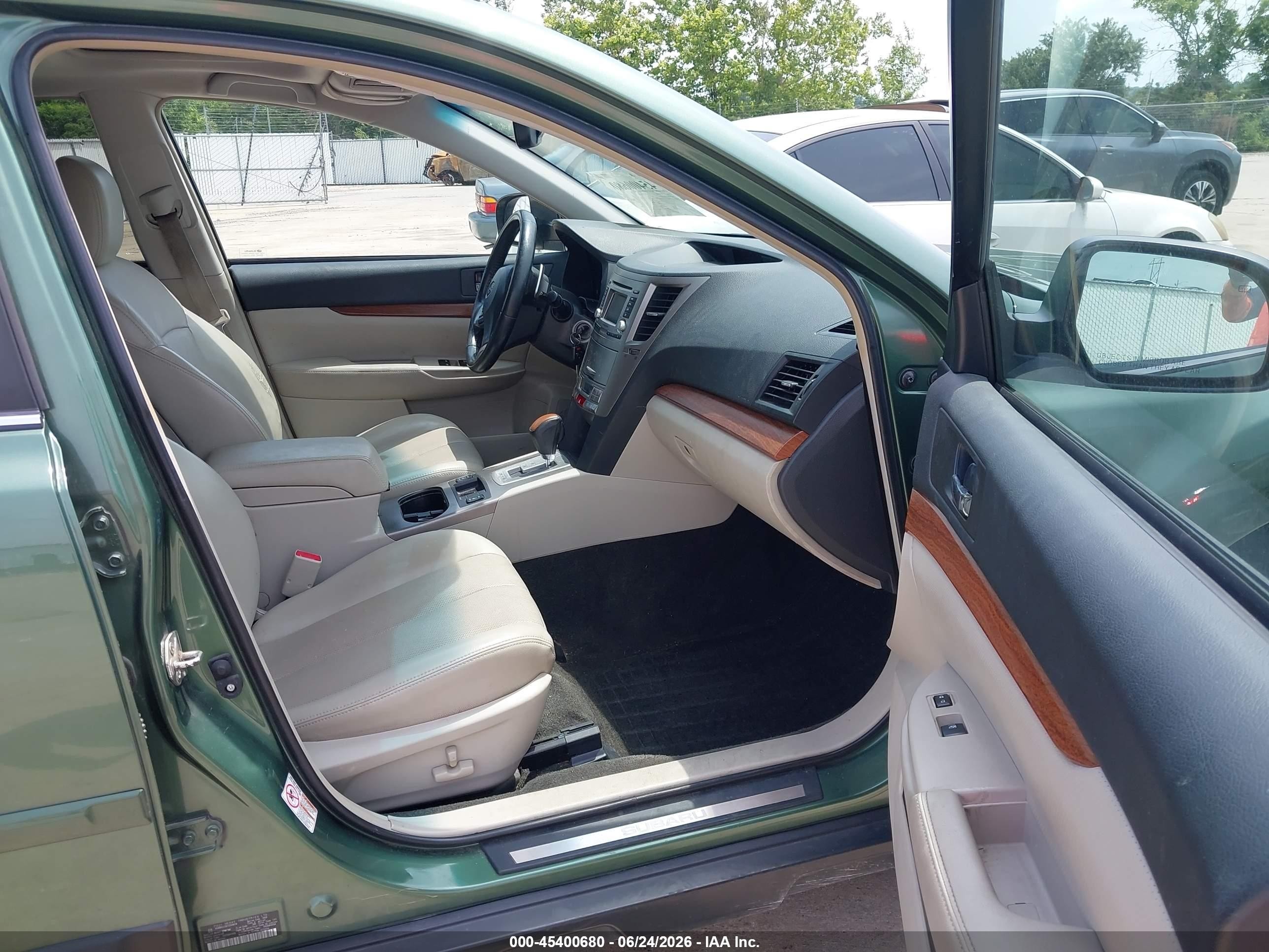 2014 Subaru Outback 2.5i Limited Green vin: 4S4BRCLC6E3209878