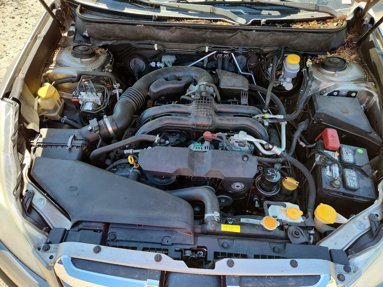 2014 Subaru Outback 2.5i Limited Бежевый vin: 4S4BRCLC6E3222615