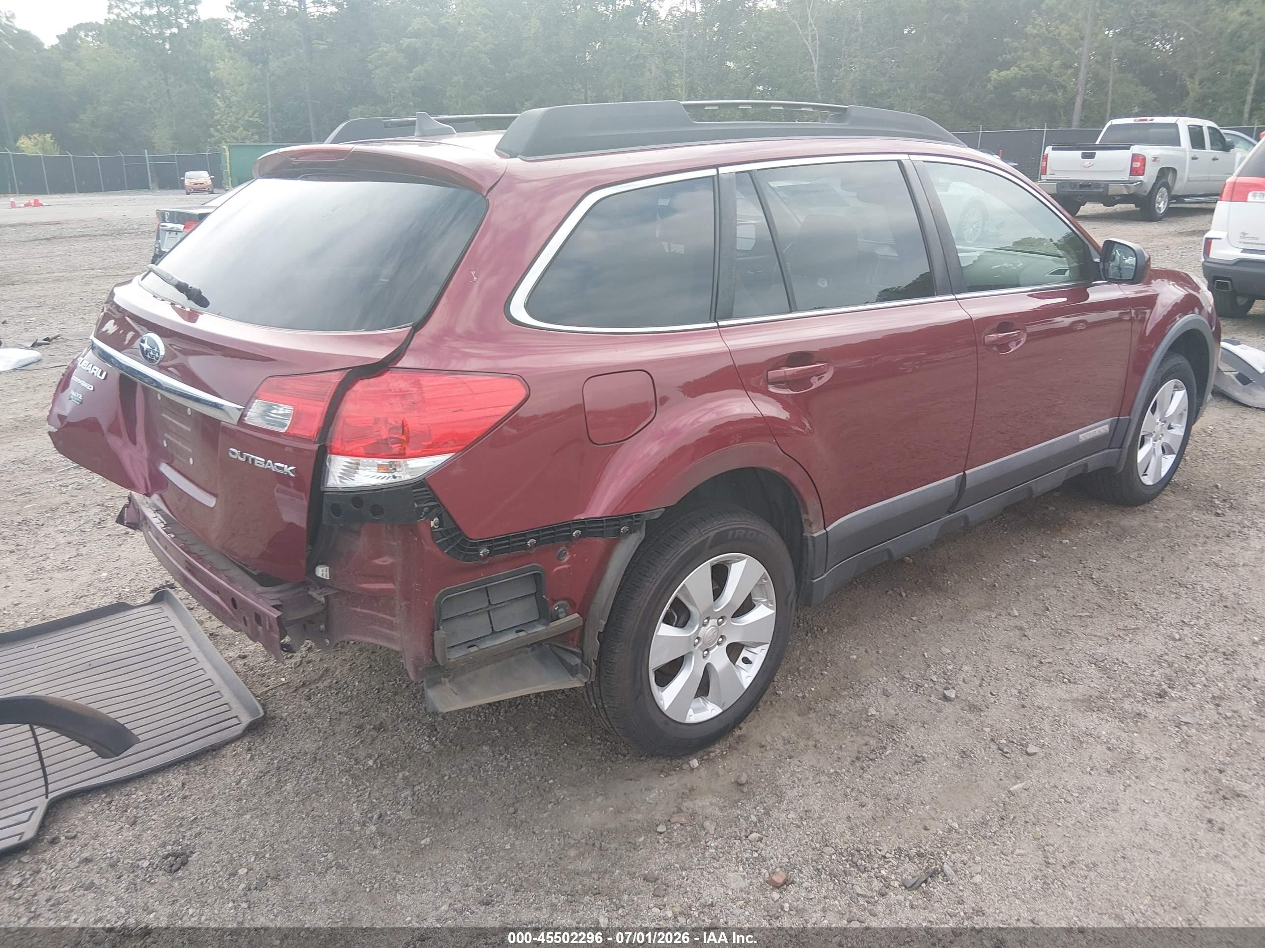 2011 Subaru Outback 2.5i Limited Red vin: 4S4BRCLC7B3333332
