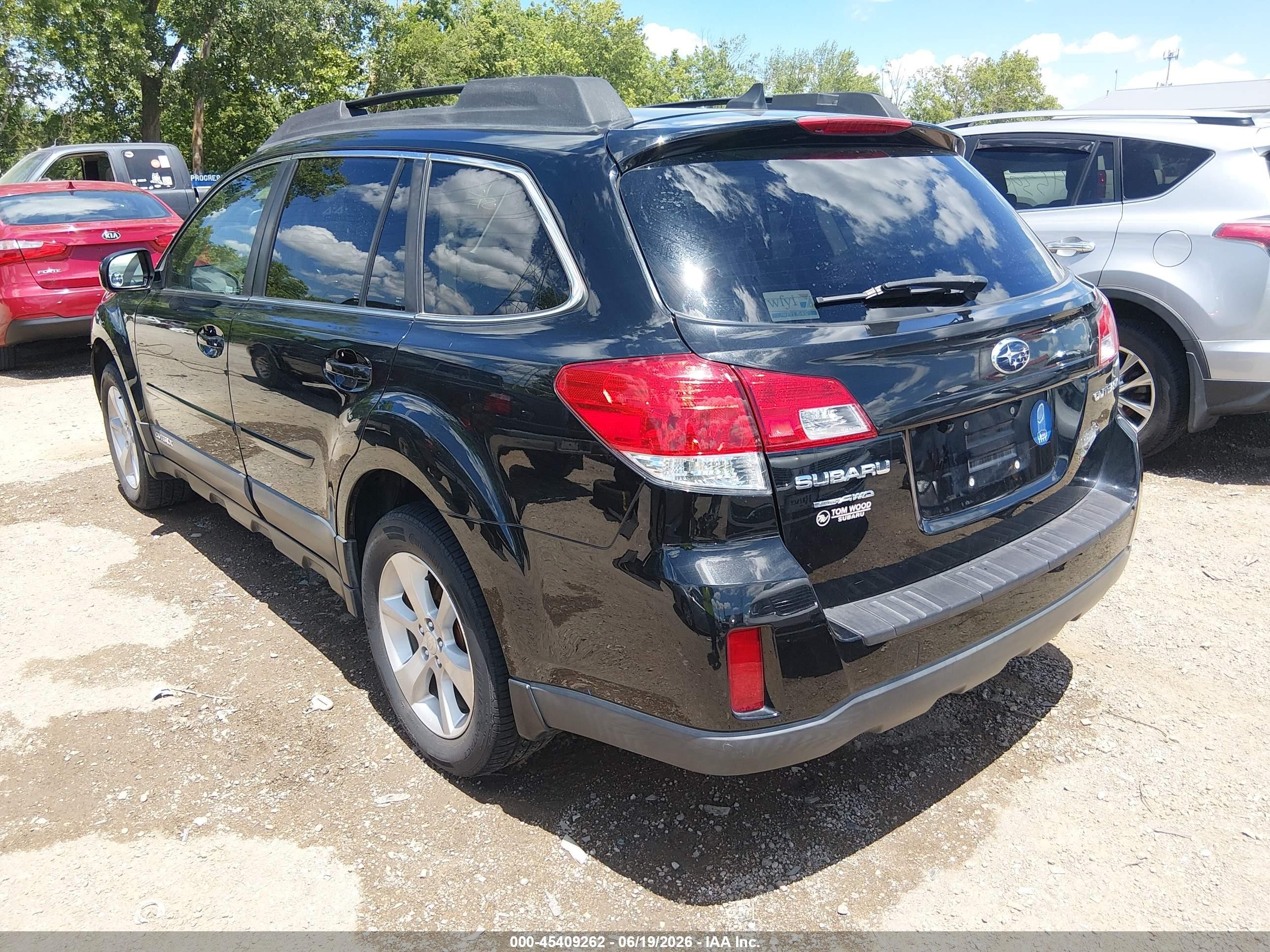 2014 Subaru Outback 2.5i Limited Black vin: 4S4BRCLC7E3306734