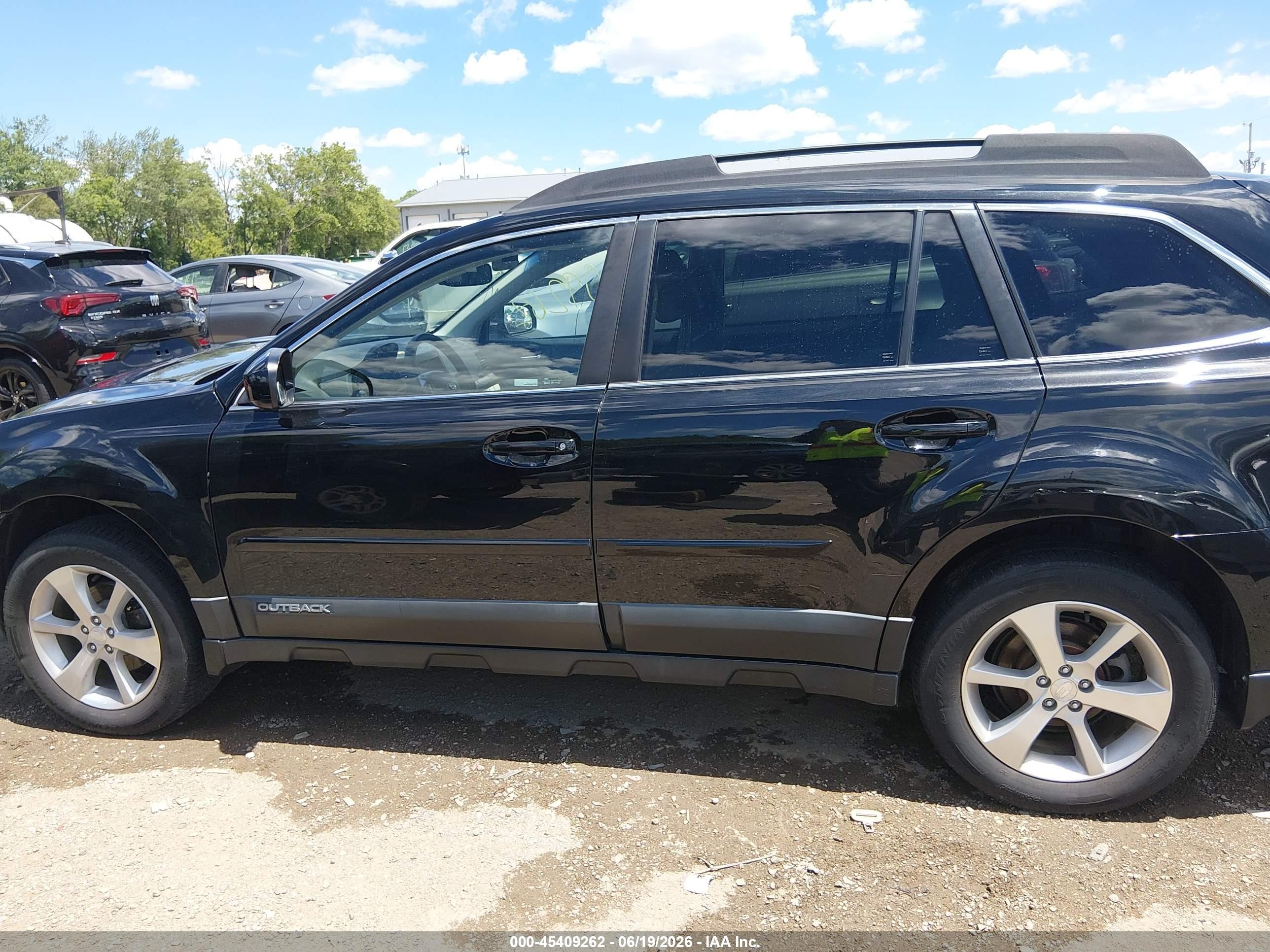2014 Subaru Outback 2.5i Limited Black vin: 4S4BRCLC7E3306734