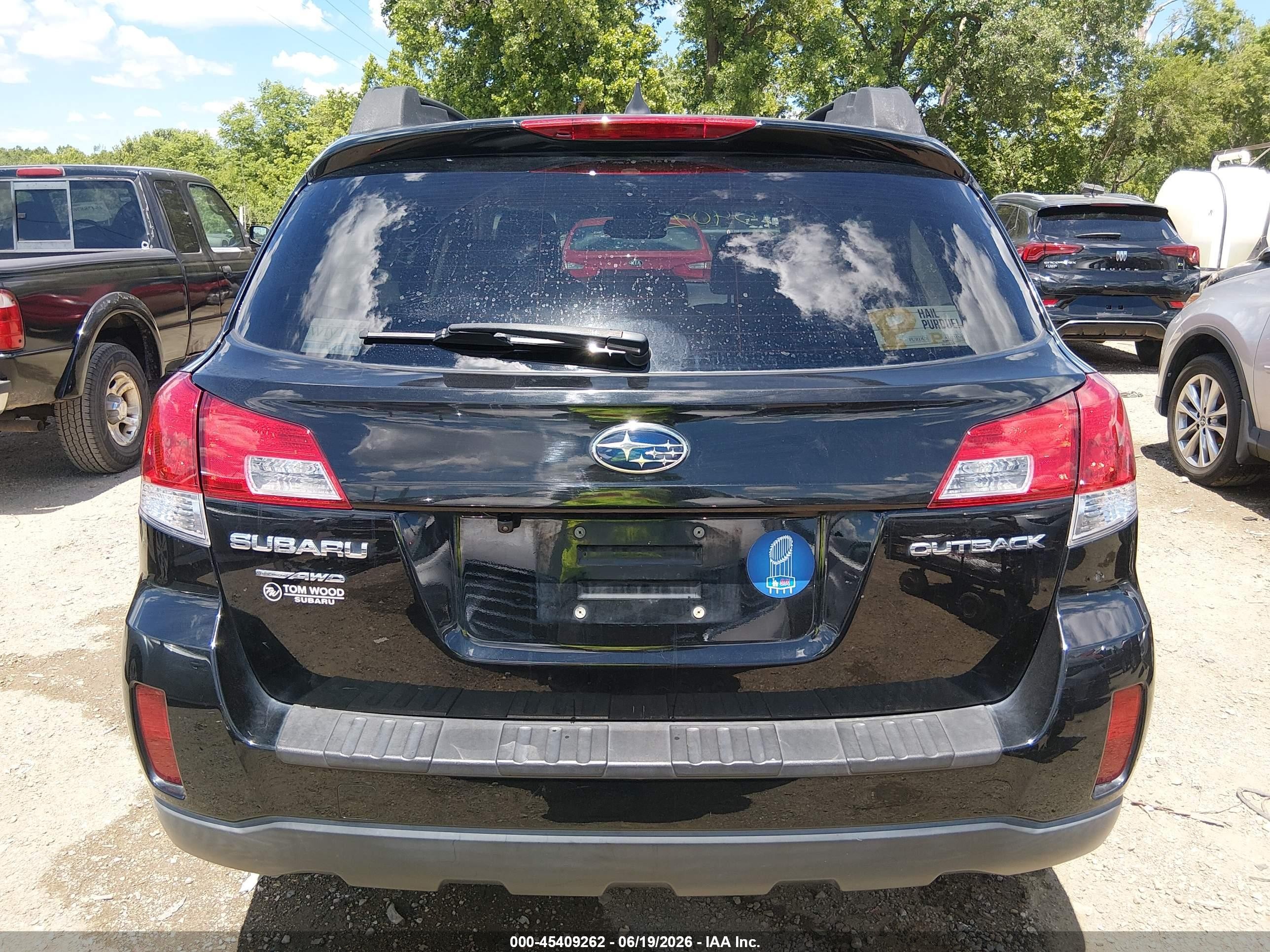 2014 Subaru Outback 2.5i Limited Black vin: 4S4BRCLC7E3306734