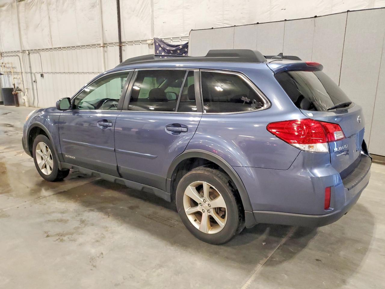 2014 Subaru Outback 2.5i Limited Синий vin: 4S4BRCLC7E3309603