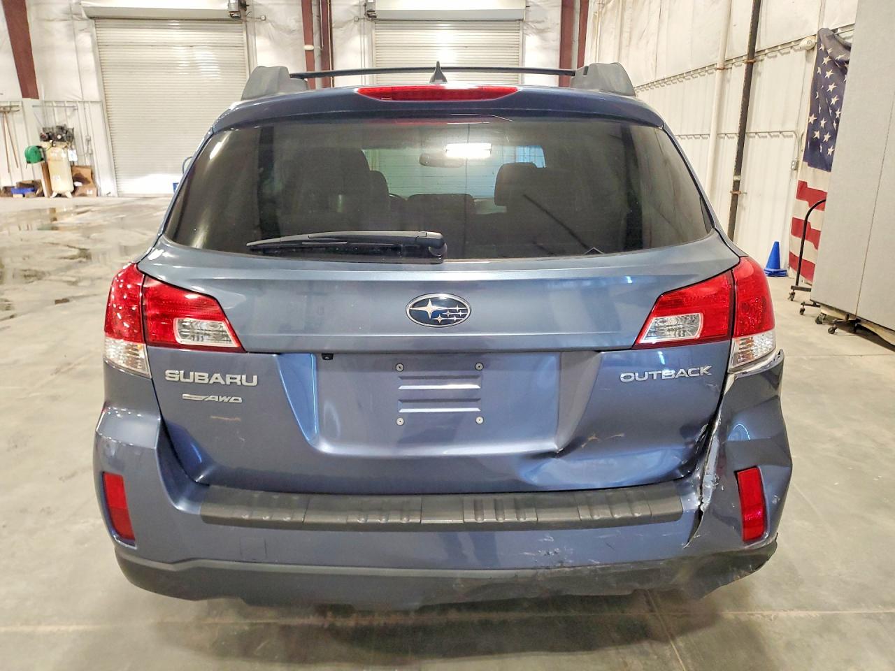 2014 Subaru Outback 2.5i Limited Синий vin: 4S4BRCLC7E3309603