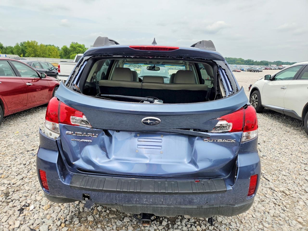 2013 Subaru Outback 2.5i Limited Blue vin: 4S4BRCLC8D3232741