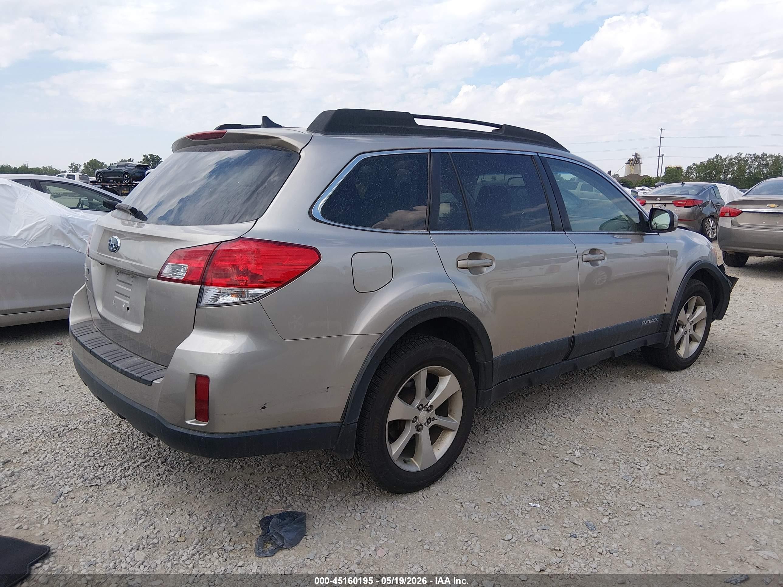 2014 Subaru Outback 2.5i Limited Бежевый vin: 4S4BRCLC8E3325454