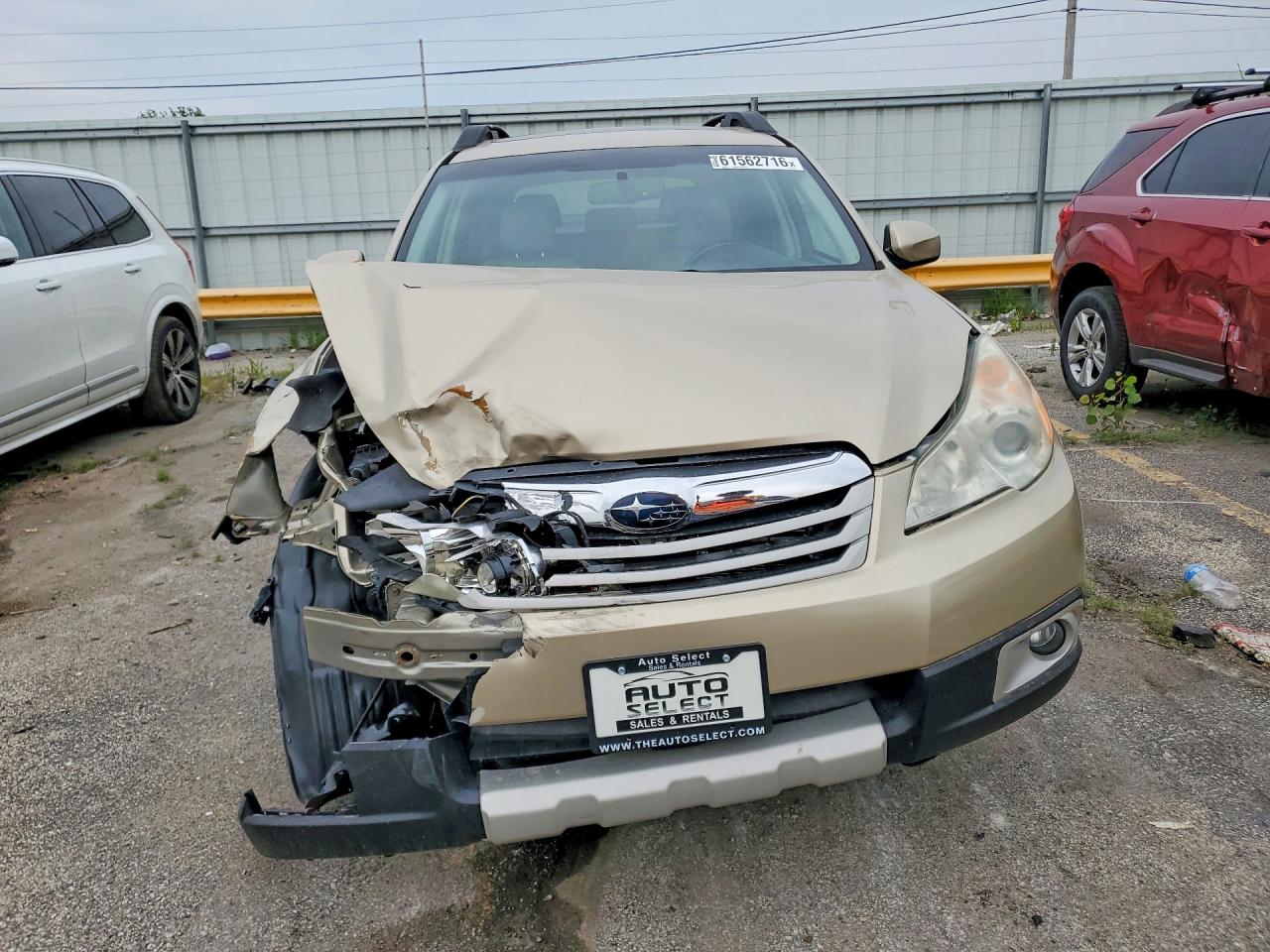 2010 Subaru Outback 2.5i Limited Gold vin: 4S4BRCLC9A3327241