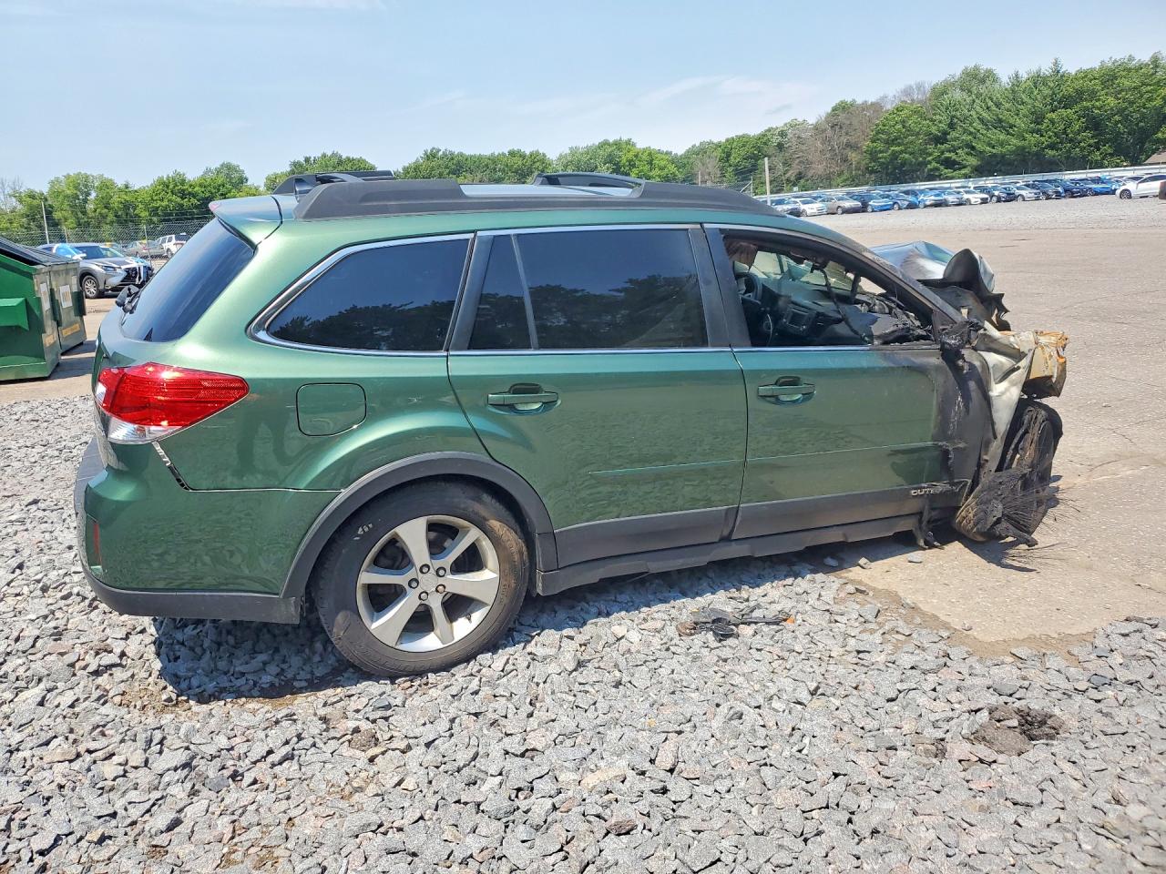 2014 Subaru Outback 2.5i Limited Green vin: 4S4BRCLC9E3246133
