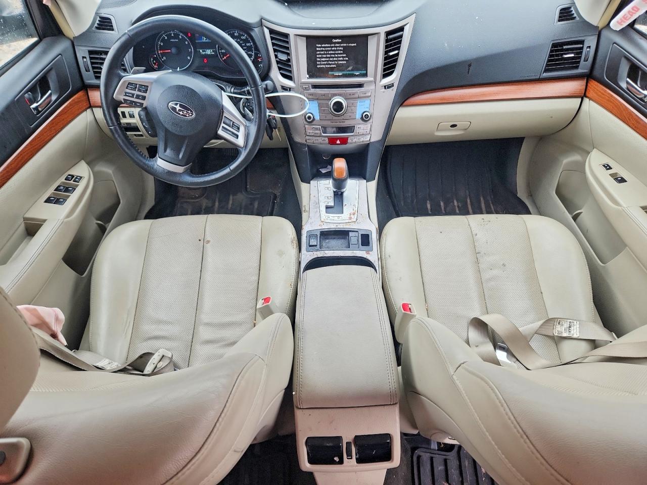 2013 Subaru Outback 2.5i Limited White vin: 4S4BRCLCXD3234166