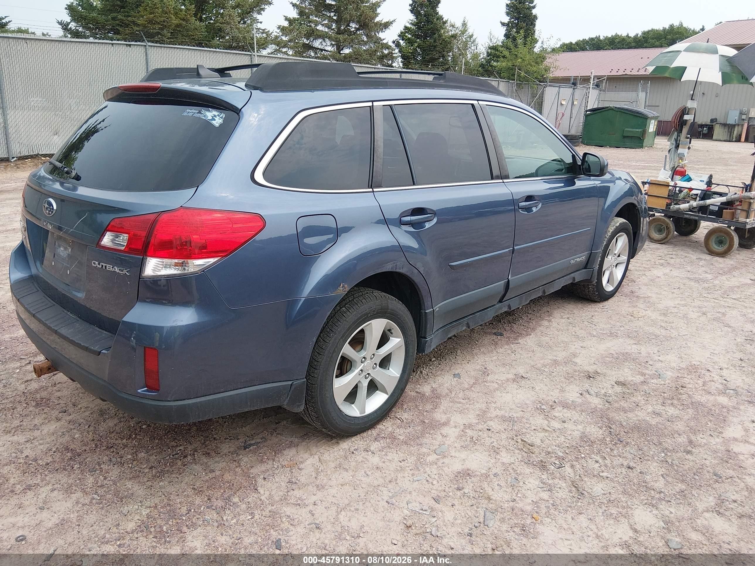 2013 Subaru Outback 2.5i Limited Blue vin: 4S4BRCLCXD3242381