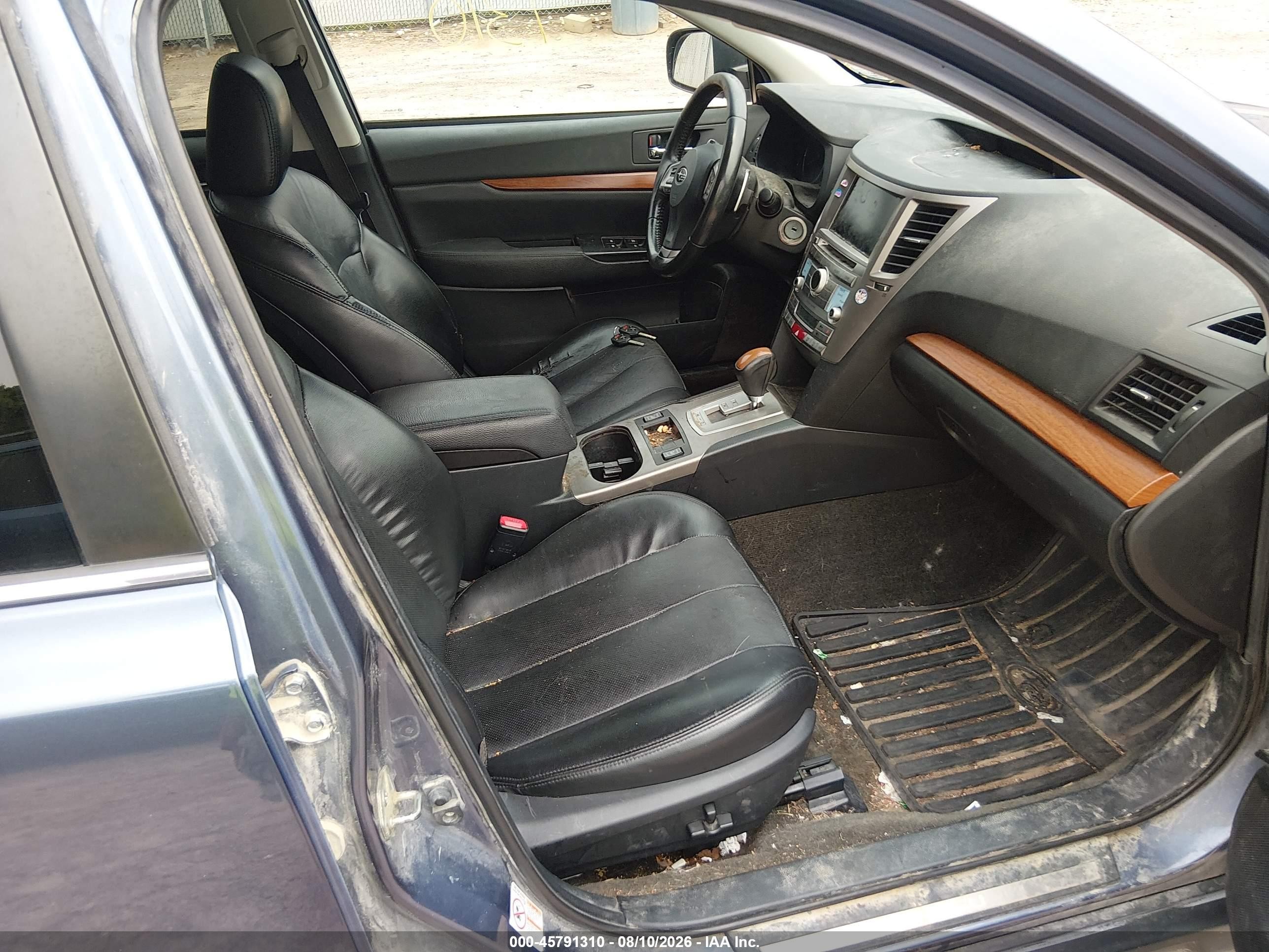2013 Subaru Outback 2.5i Limited Blue vin: 4S4BRCLCXD3242381