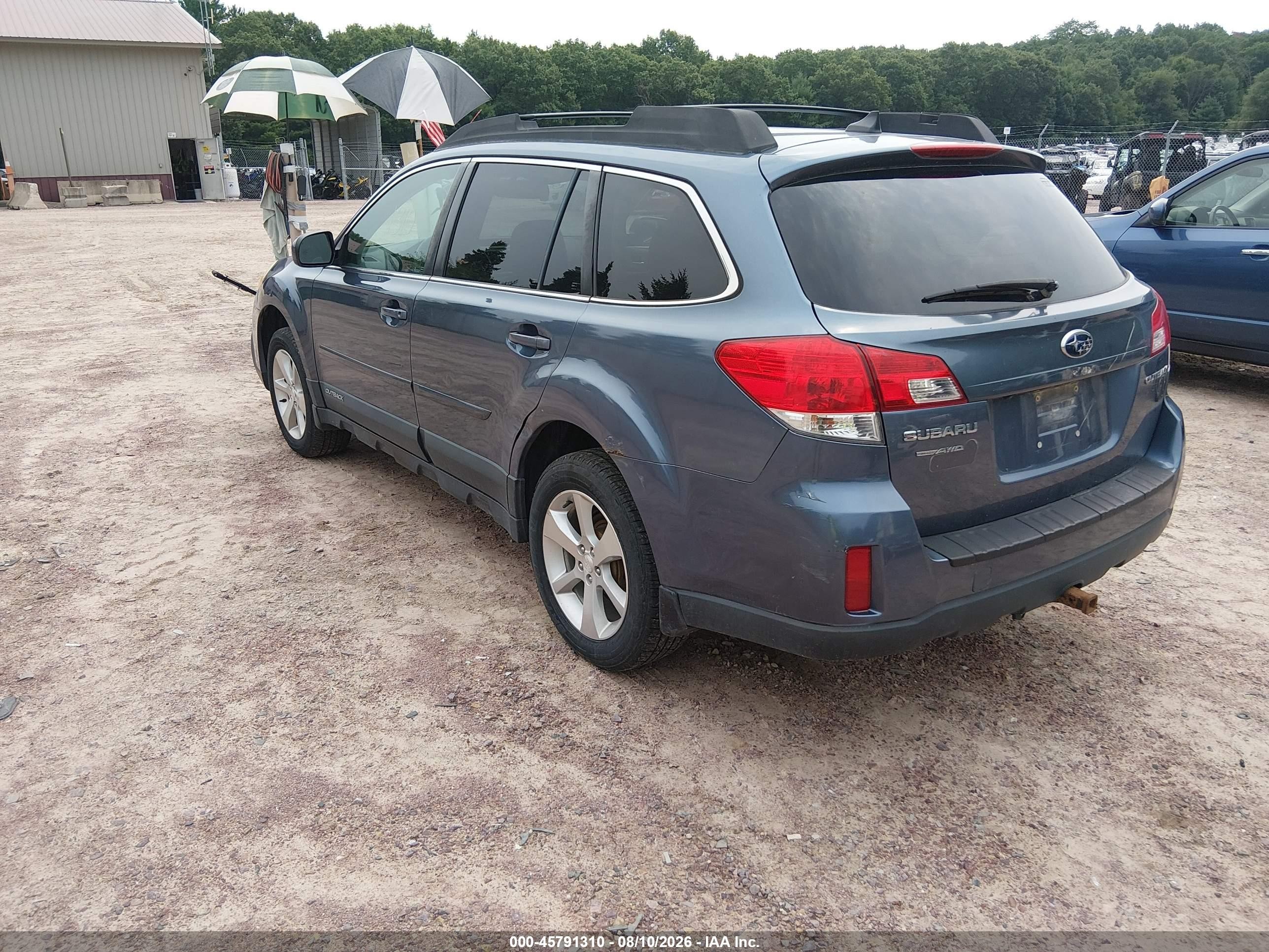 2013 Subaru Outback 2.5i Limited Blue vin: 4S4BRCLCXD3242381