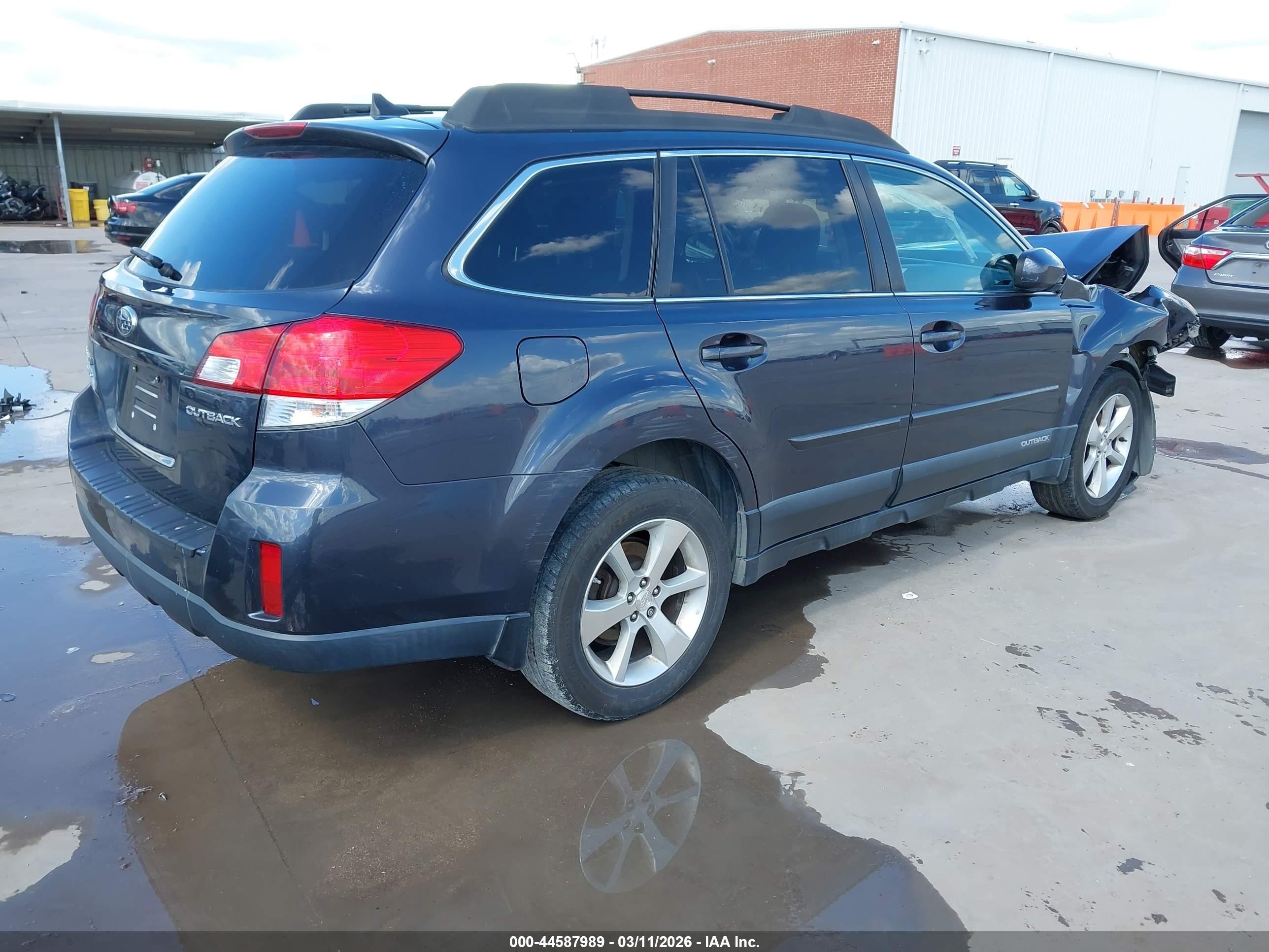 2013 Subaru Outback 2.5i Limited Gray vin: 4S4BRCLCXD3303339