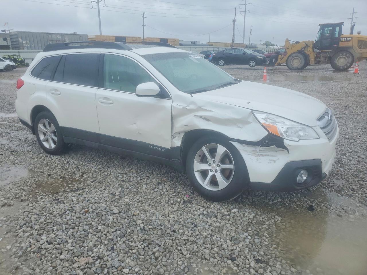 2014 Subaru Outback 2.5i Limited White vin: 4S4BRCLCXE3294272