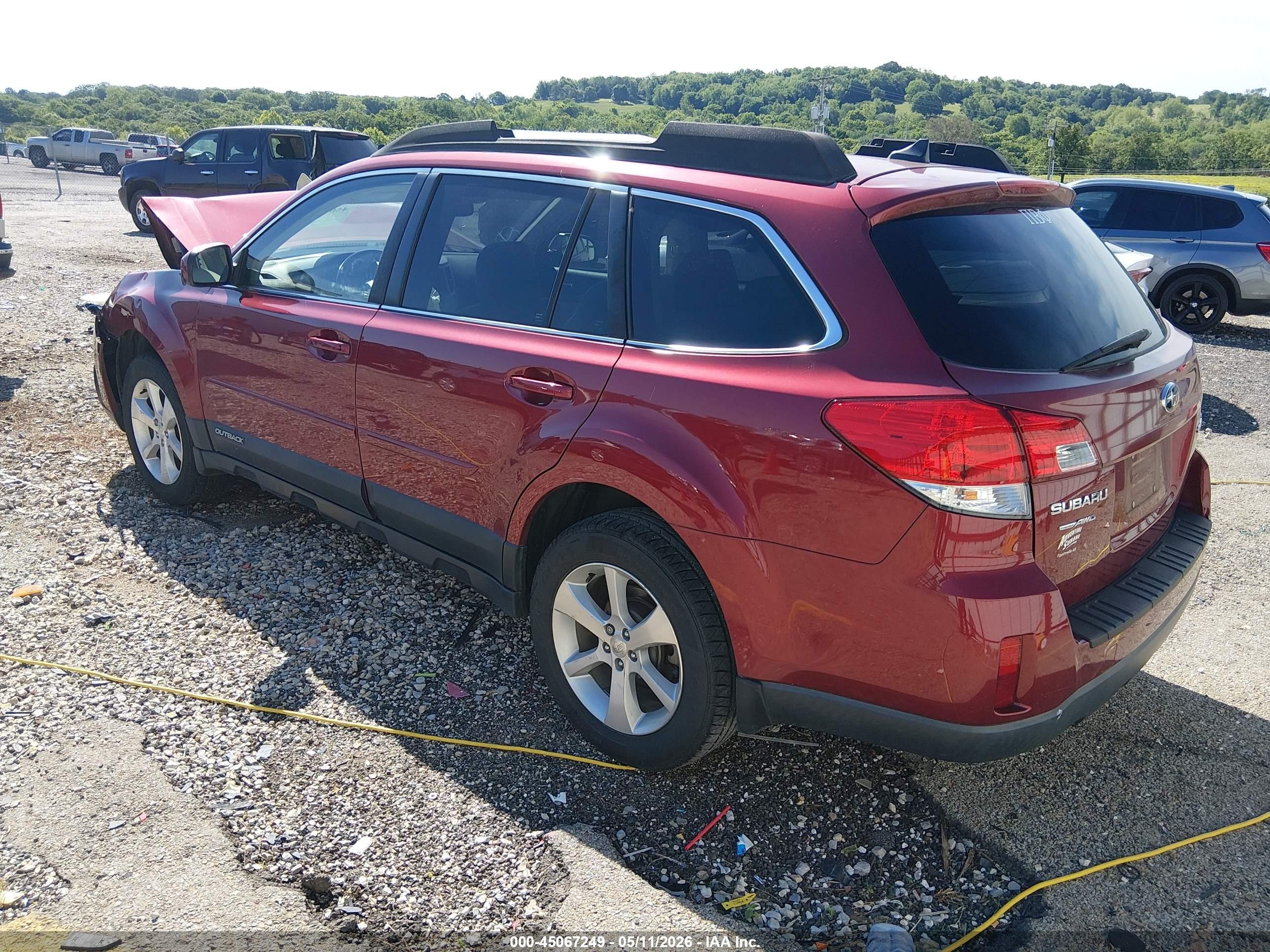 2014 Subaru Outback 2.5i Limited Red vin: 4S4BRCMC3E3230301