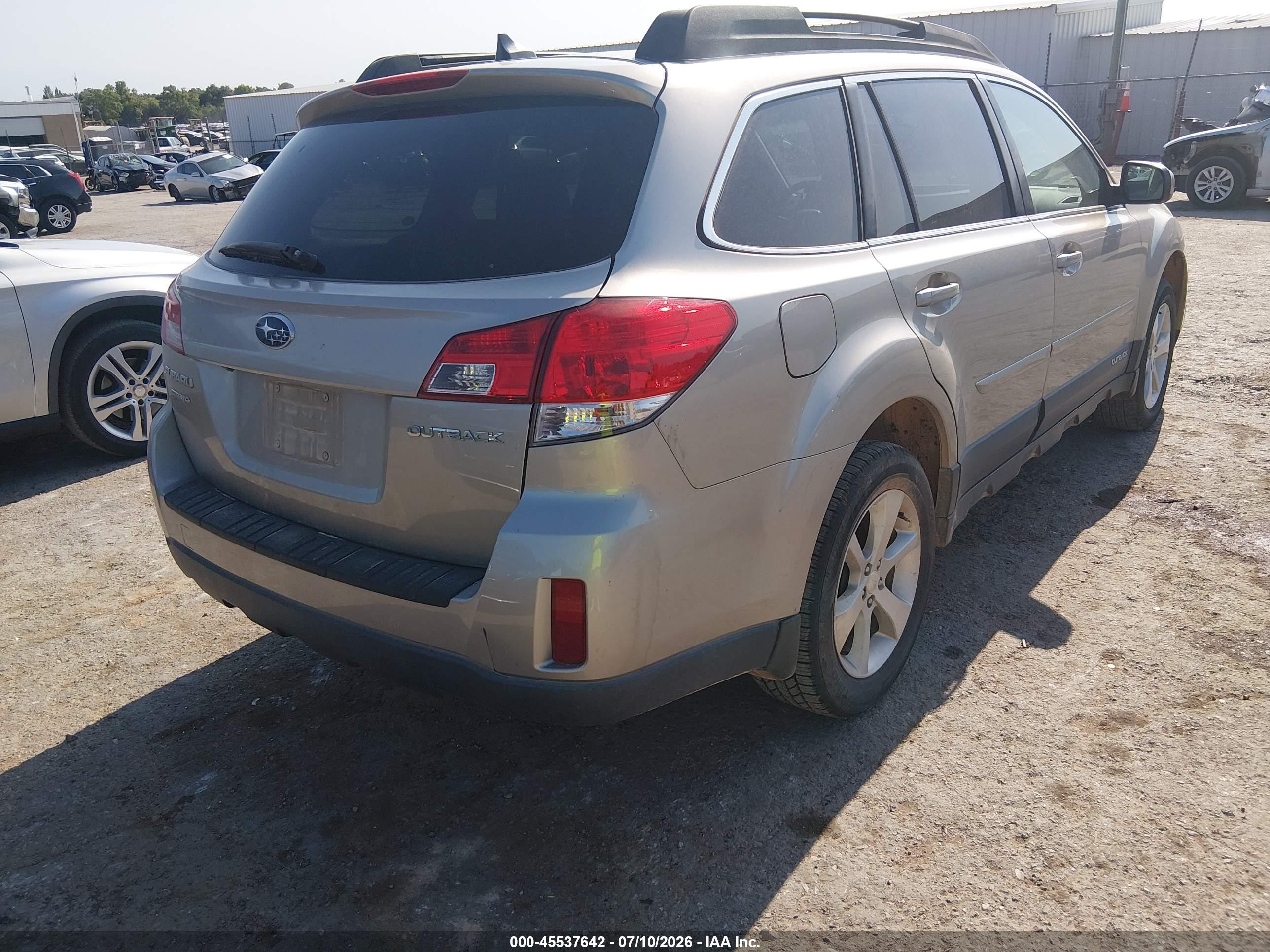 2014 Subaru Outback 2.5i Limited Tan vin: 4S4BRCMC7E3238465