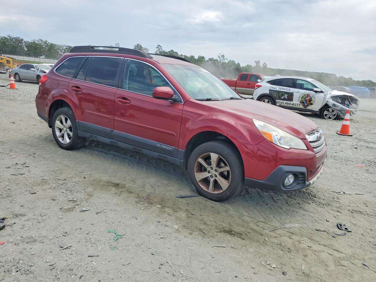 2014 Subaru Outback 2.5i Limited Red vin: 4S4BRCMCXE3303096