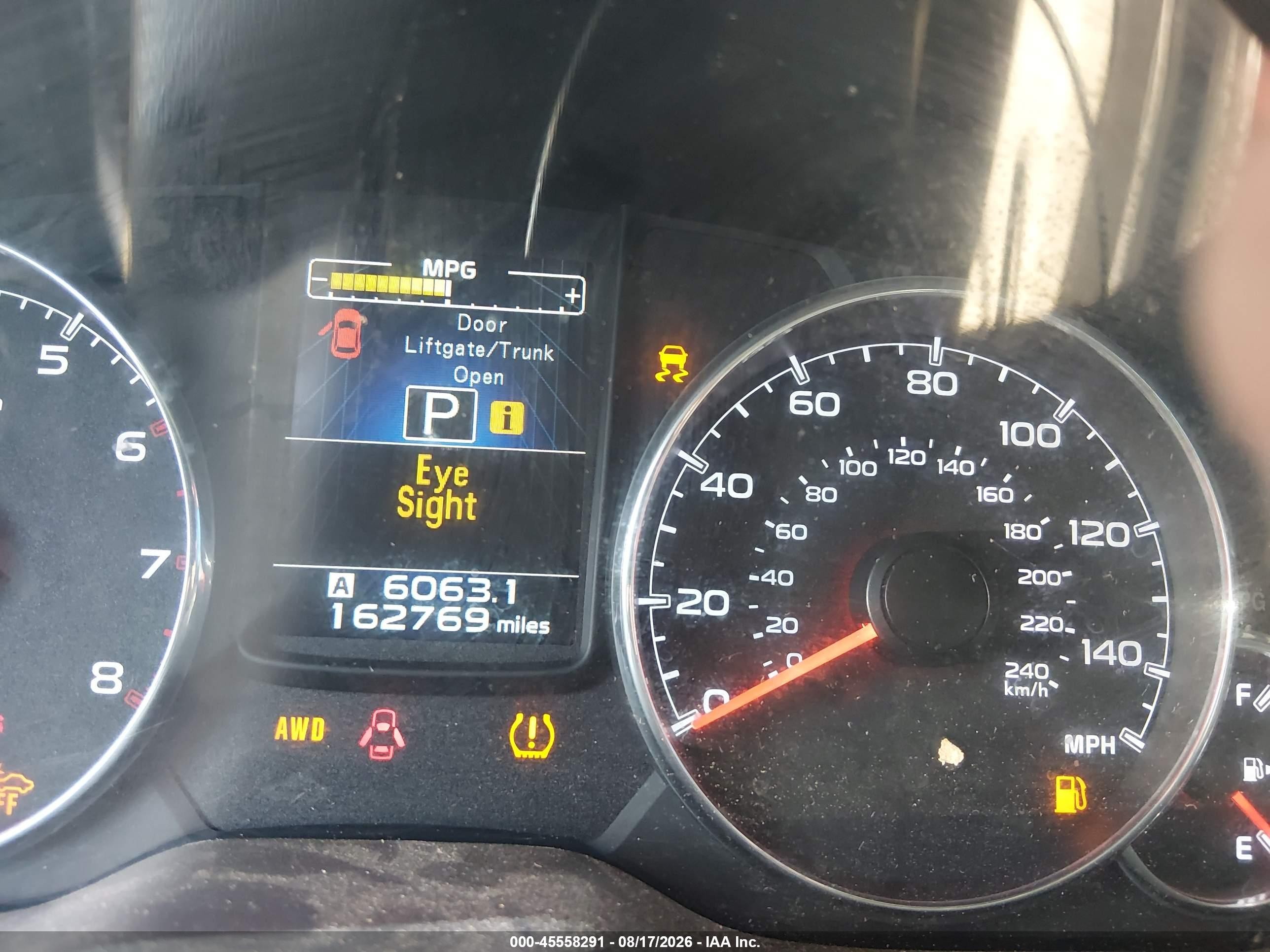 2014 Subaru Outback 2.5i Limited White vin: 4S4BRCNC4E3296239
