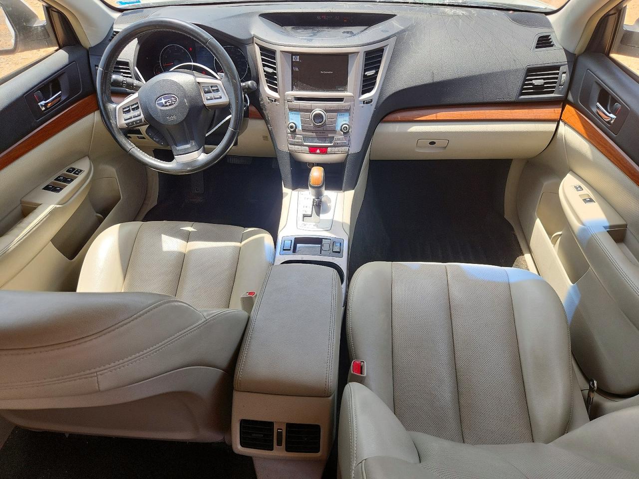 2013 Subaru Outback 2.5i Limited Белый vin: 4S4BRCPC3D3260229