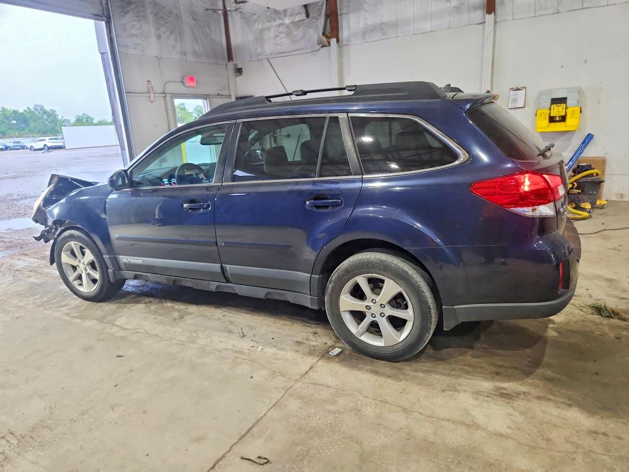 2013 Subaru Outback 2.5i Limited Blue vin: 4S4BRCPC3D3281534