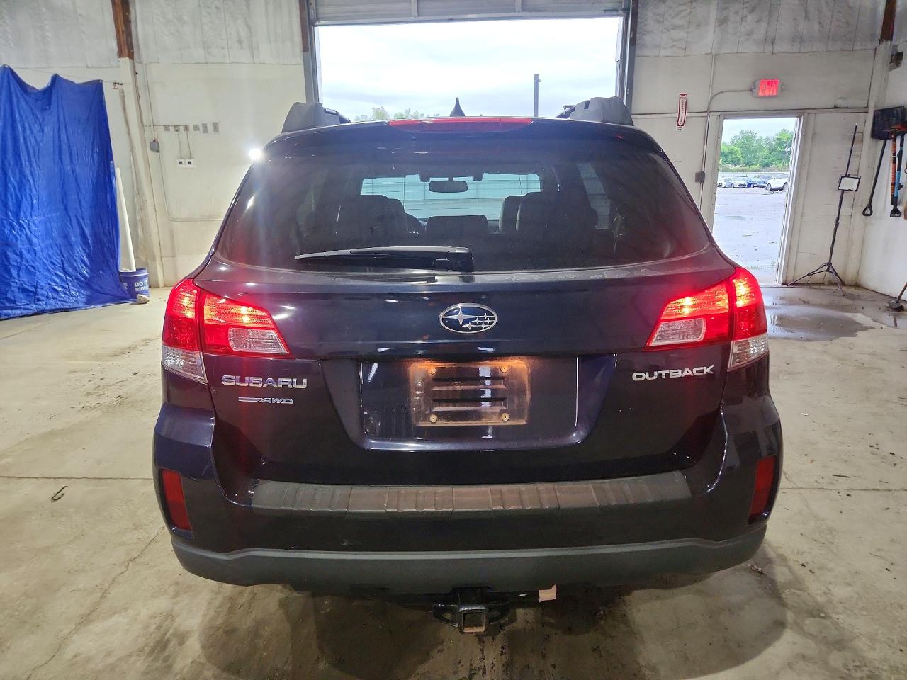 2013 Subaru Outback 2.5i Limited Blue vin: 4S4BRCPC3D3281534