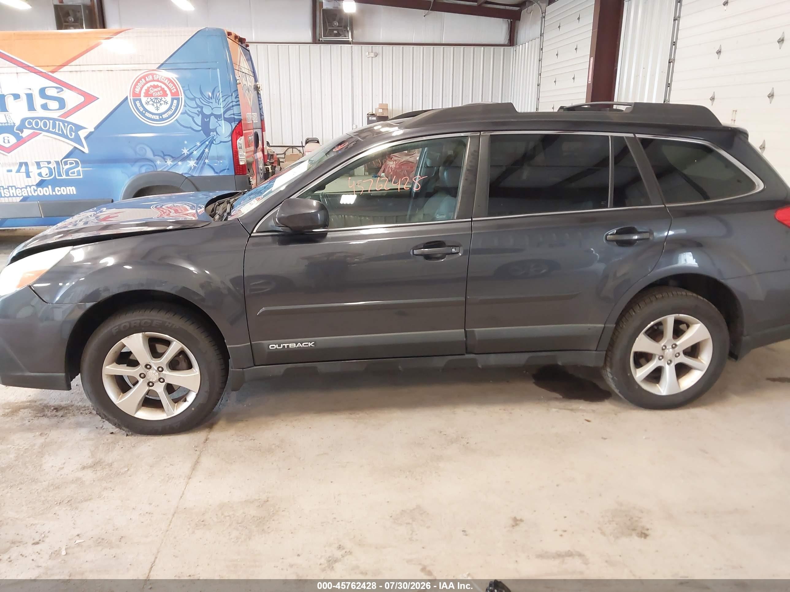 2013 Subaru Outback 2.5i Limited Серый vin: 4S4BRCPC4D3286595
