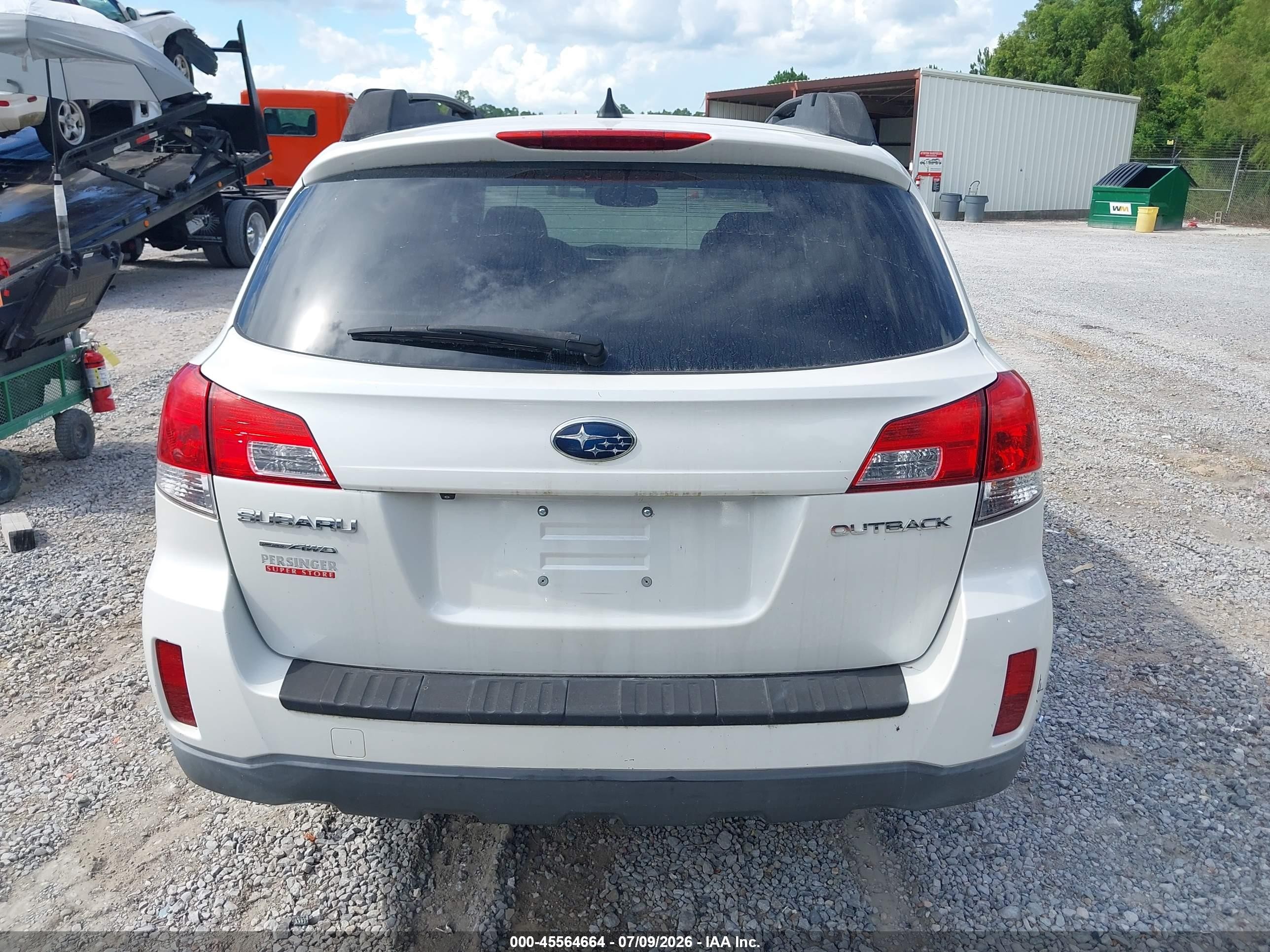 2014 Subaru Outback 2.5i Limited Белый vin: 4S4BRCPC5E3205122