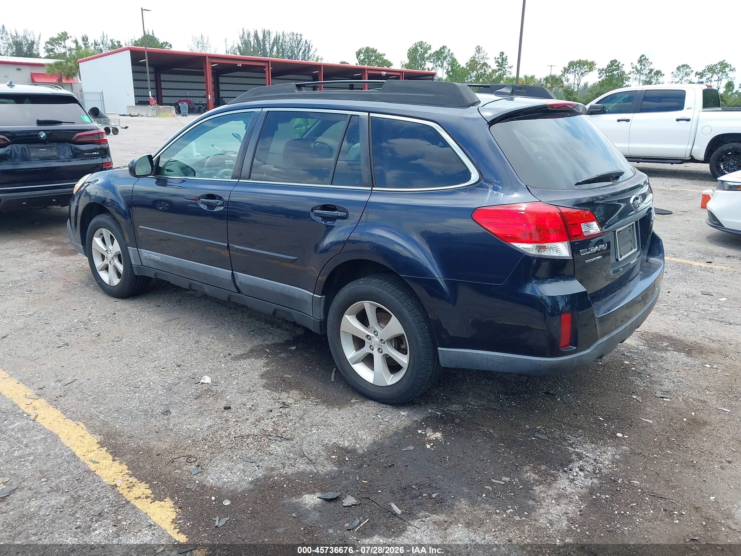 2013 Subaru Outback 2.5i Limited Navy vin: 4S4BRCPC6D3261388