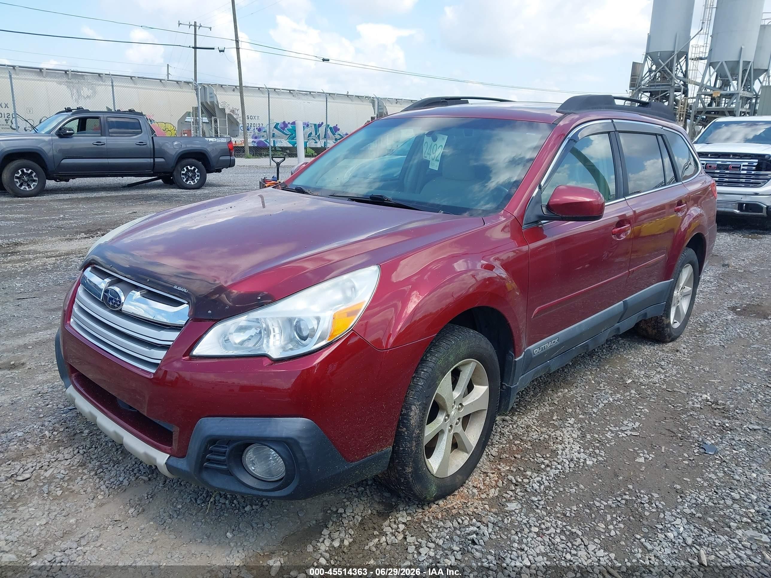 2013 Subaru Outback 2.5i Limited Red vin: 4S4BRCPC8D3284459