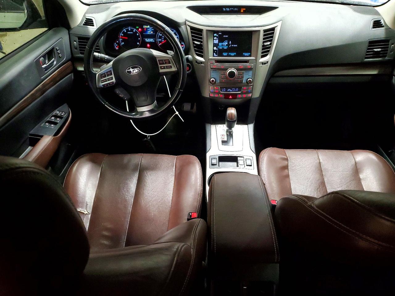 2014 Subaru Outback 2.5i Limited Белый vin: 4S4BRCPC8E3252841