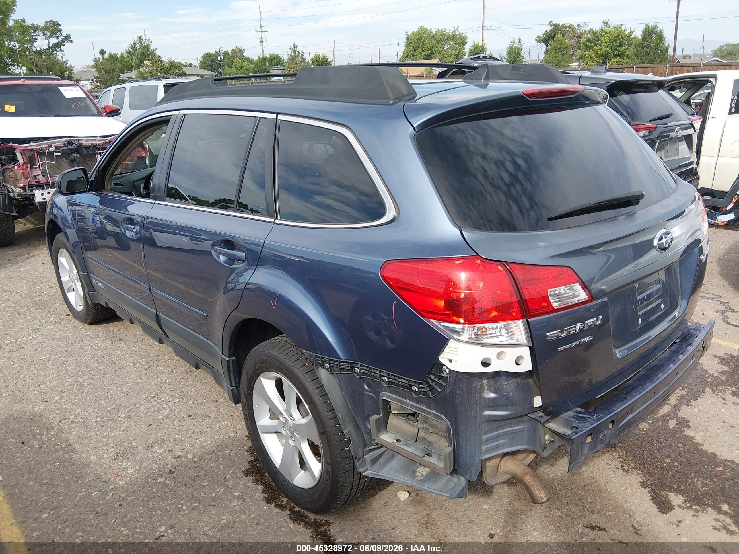 2013 Subaru Outback 2.5i Limited Blue vin: 4S4BRCPC9D3310177