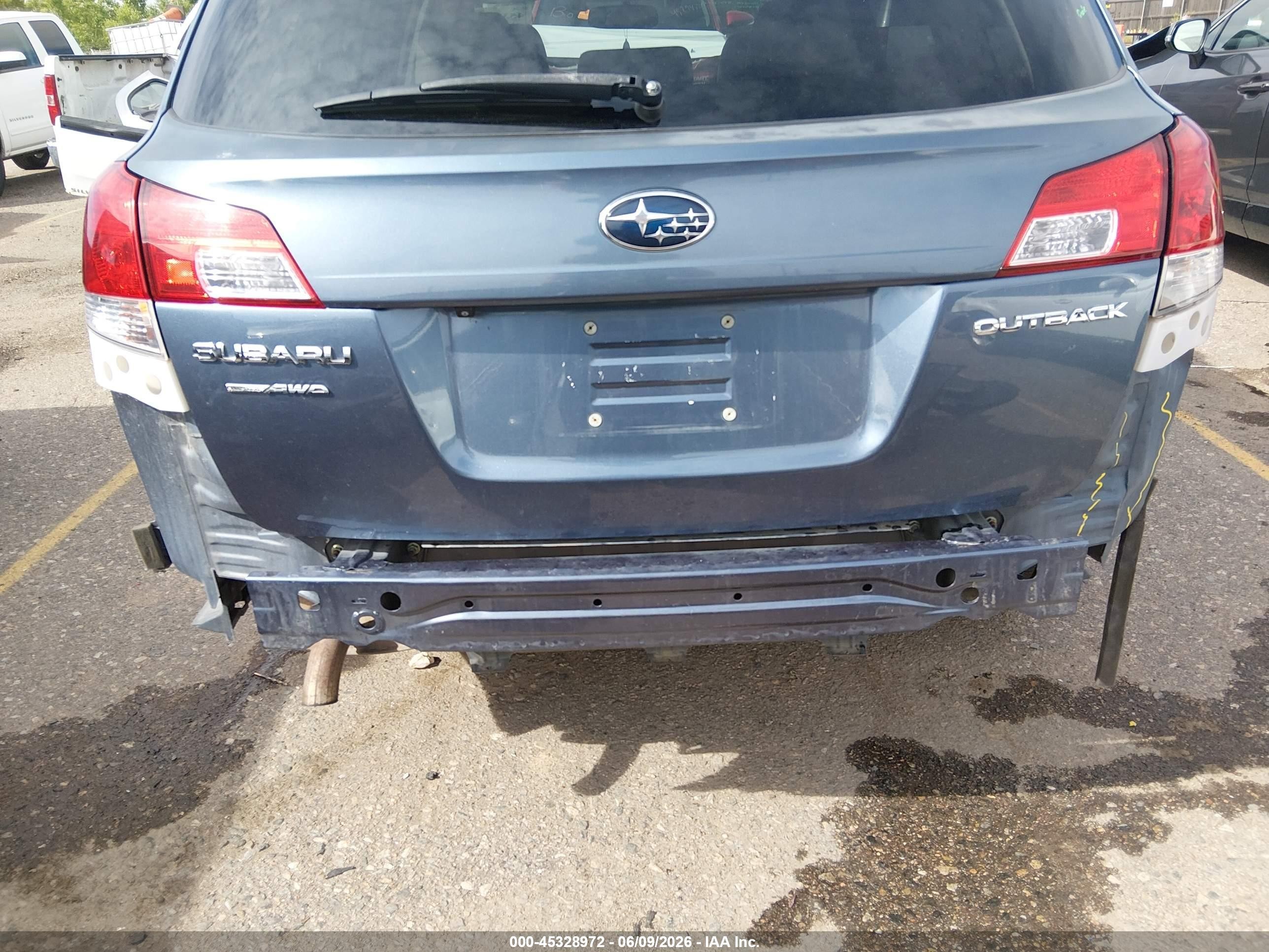 2013 Subaru Outback 2.5i Limited Blue vin: 4S4BRCPC9D3310177