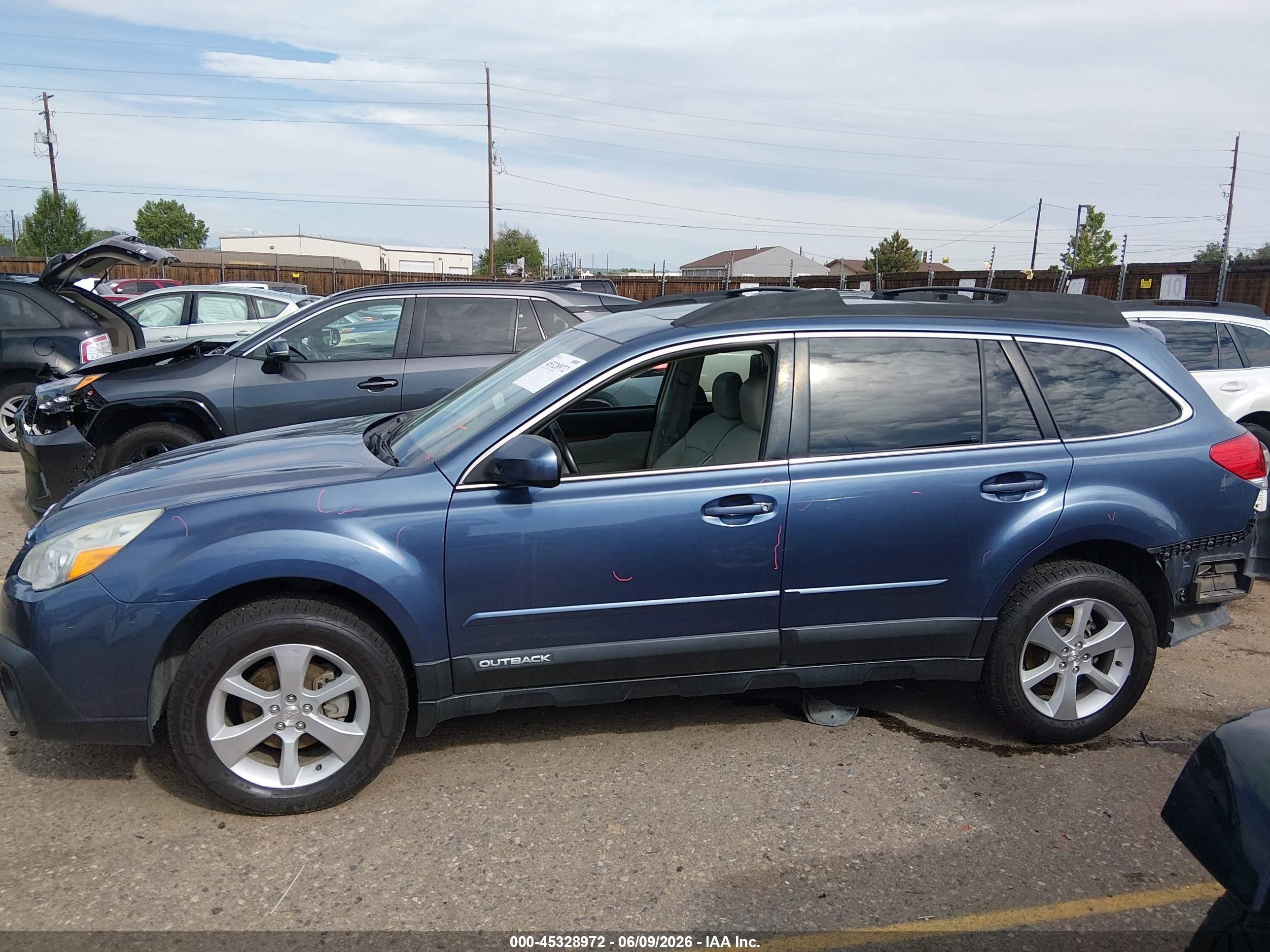 2013 Subaru Outback 2.5i Limited Blue vin: 4S4BRCPC9D3310177