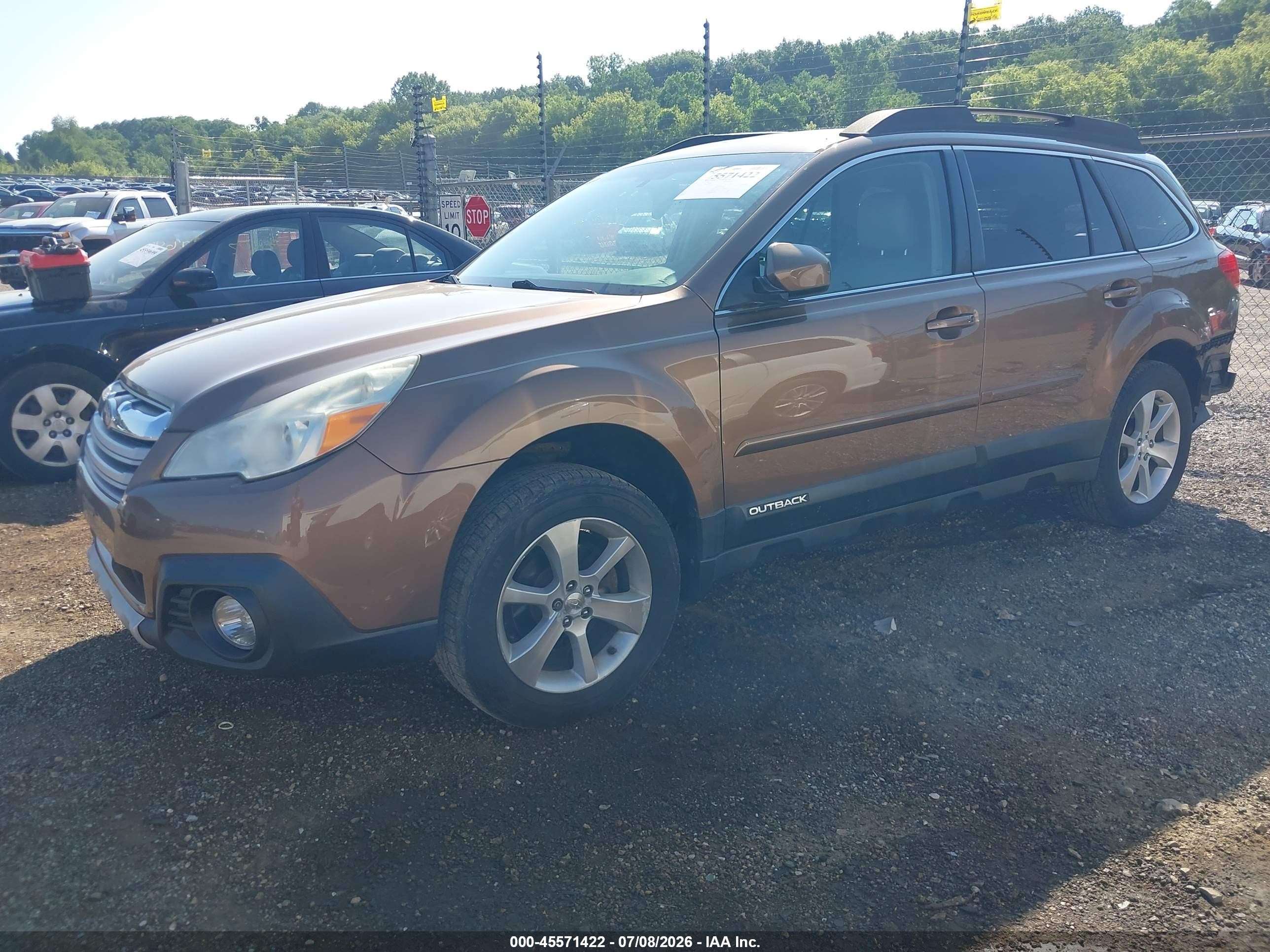 2013 Subaru Outback 2.5i Limited Brown vin: 4S4BRCPCXD3230273