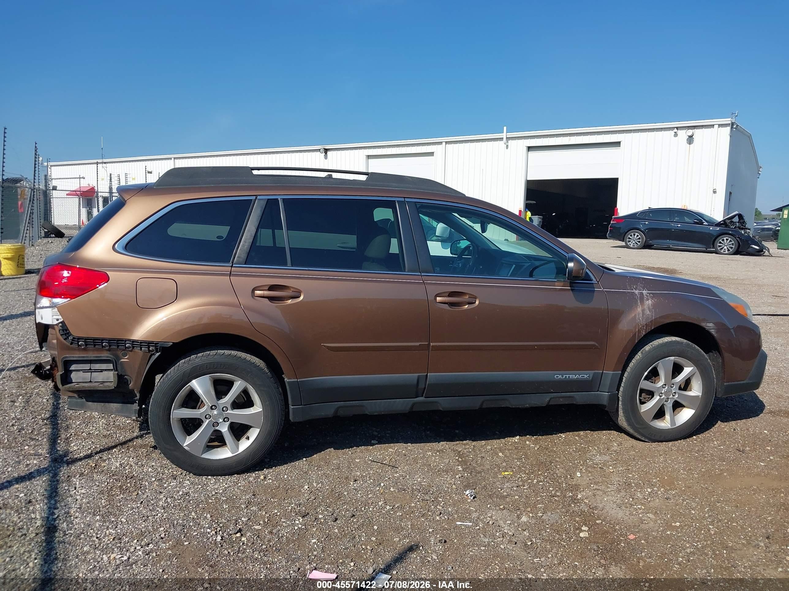 2013 Subaru Outback 2.5i Limited Brown vin: 4S4BRCPCXD3230273