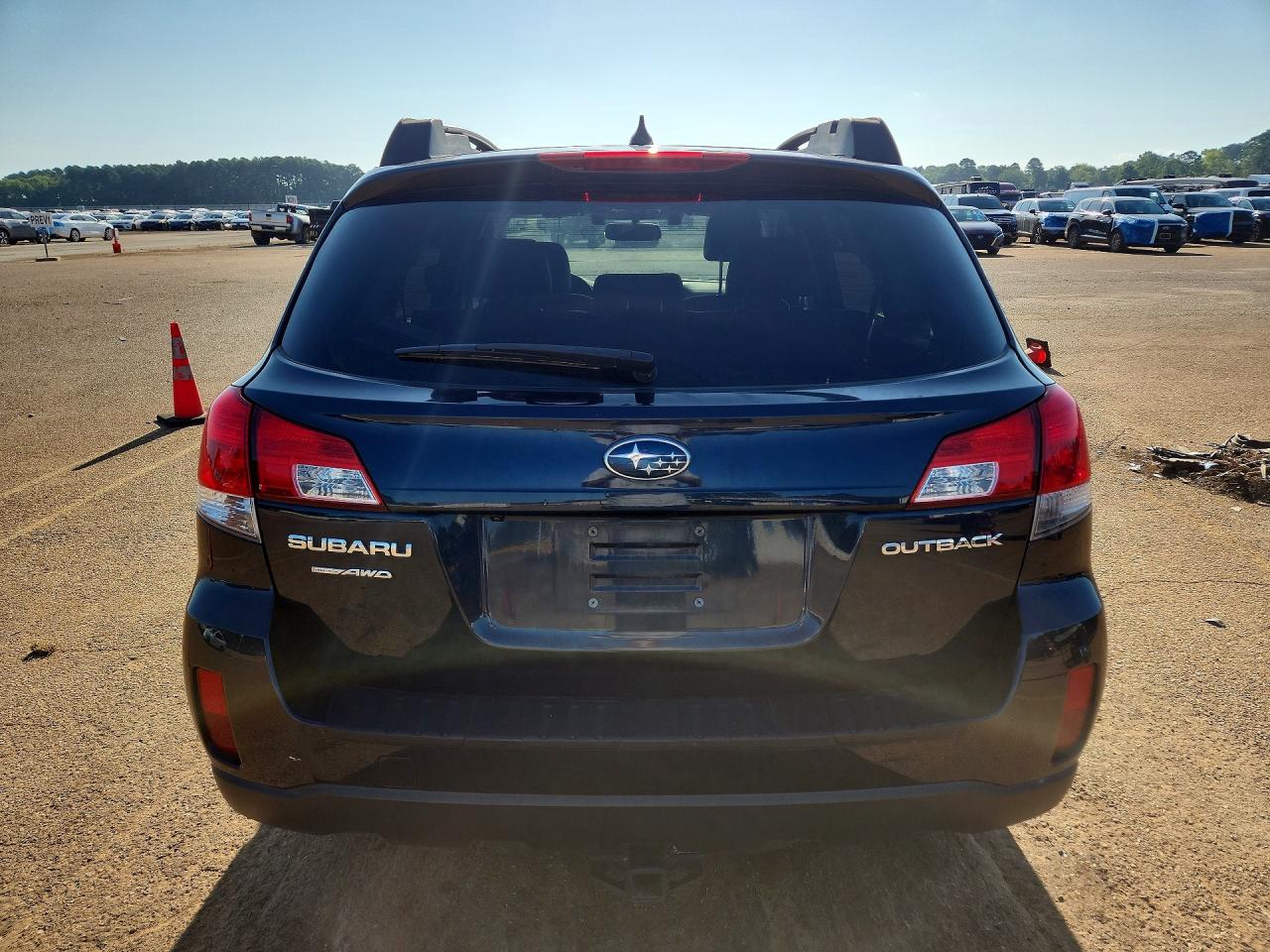 2014 Subaru Outback 2.5i Limited Blue vin: 4S4BRCPCXE3269463