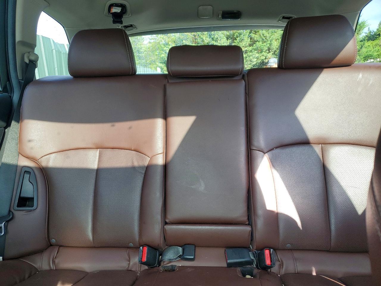 2013 Subaru Outback 2.5i Limited Brown vin: 4S4BRCSC8D3248827