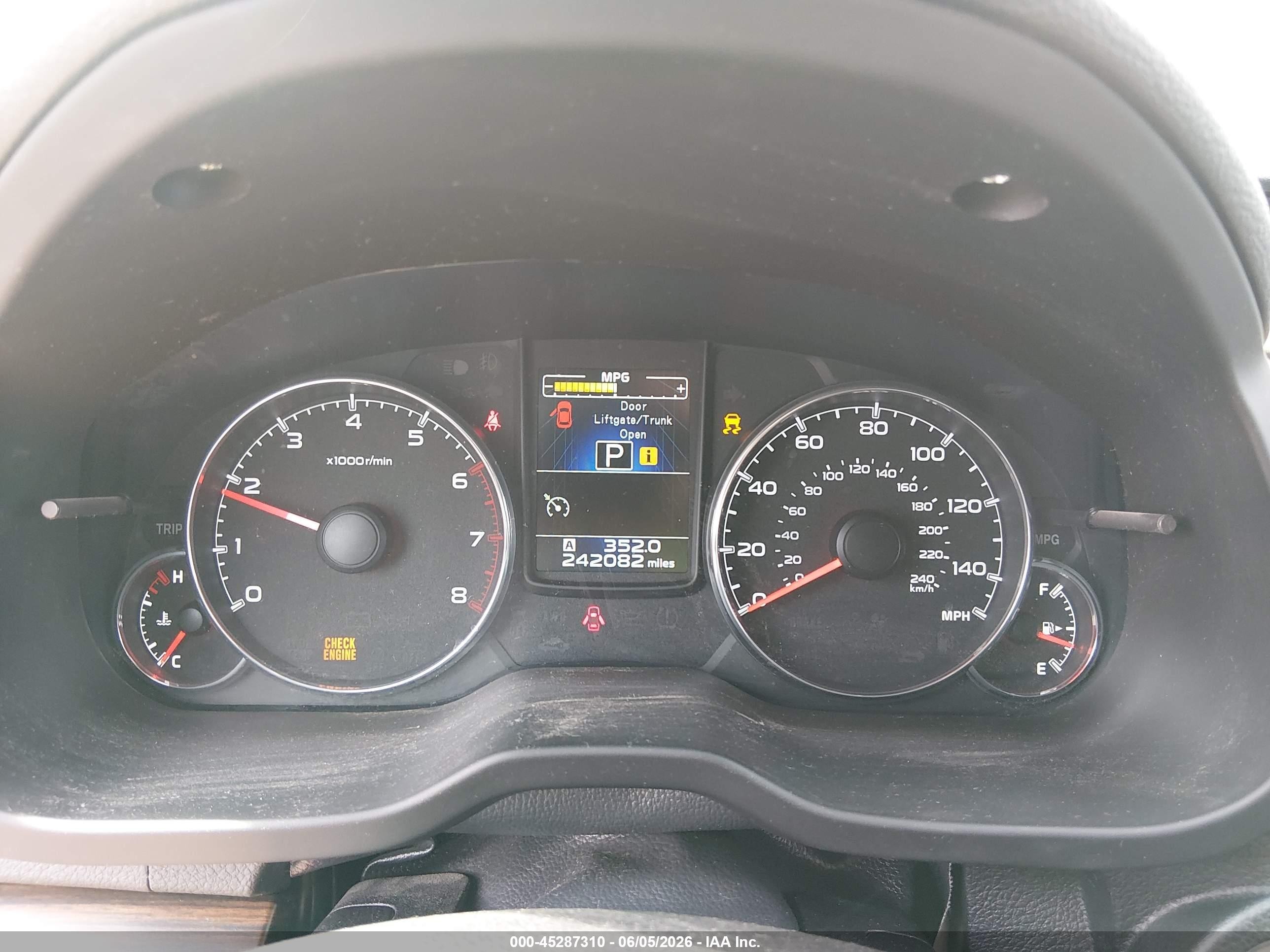 2013 Subaru Outback 2.5i Limited White vin: 4S4BRCSCXD3312429
