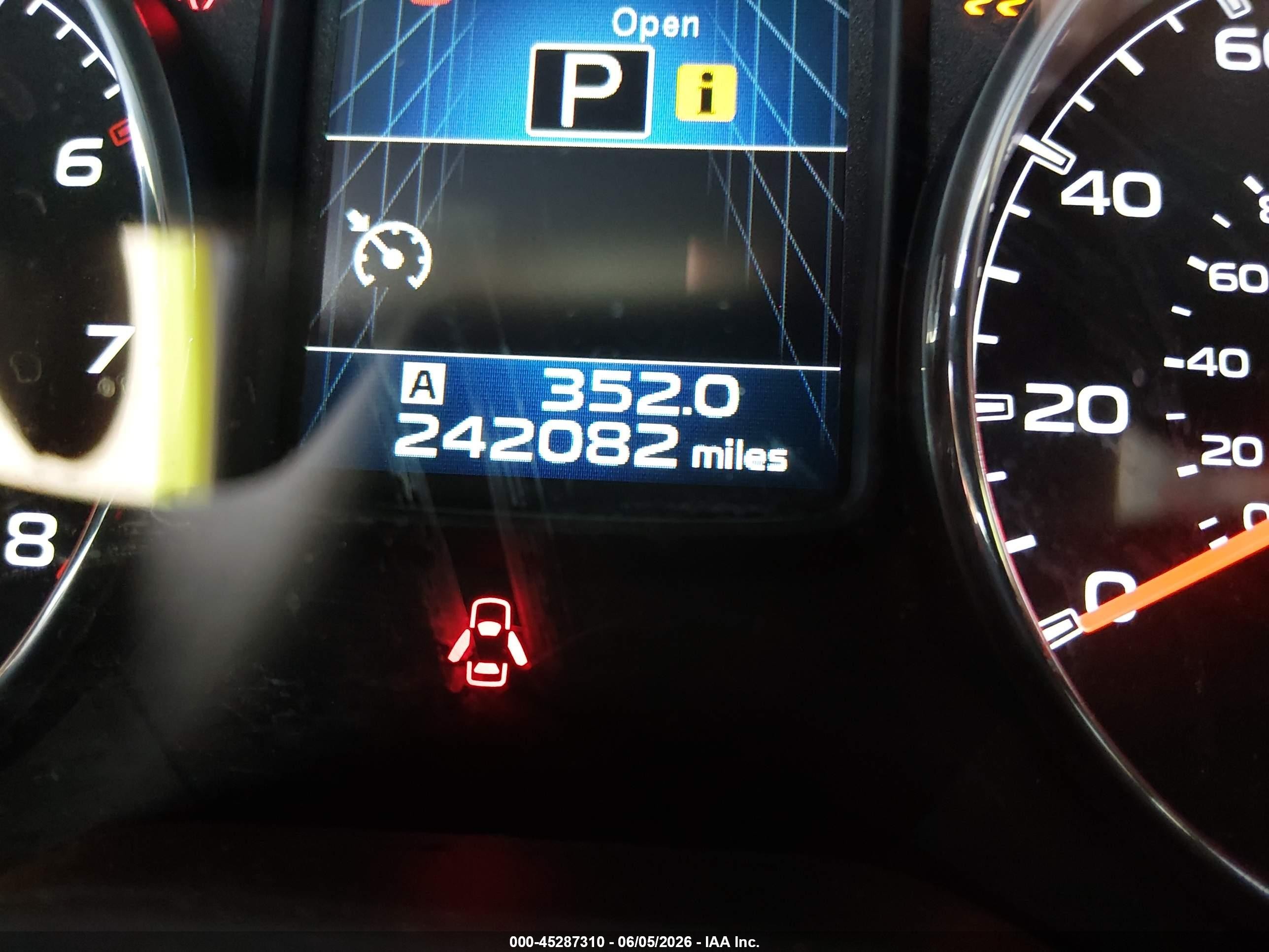 2013 Subaru Outback 2.5i Limited White vin: 4S4BRCSCXD3312429