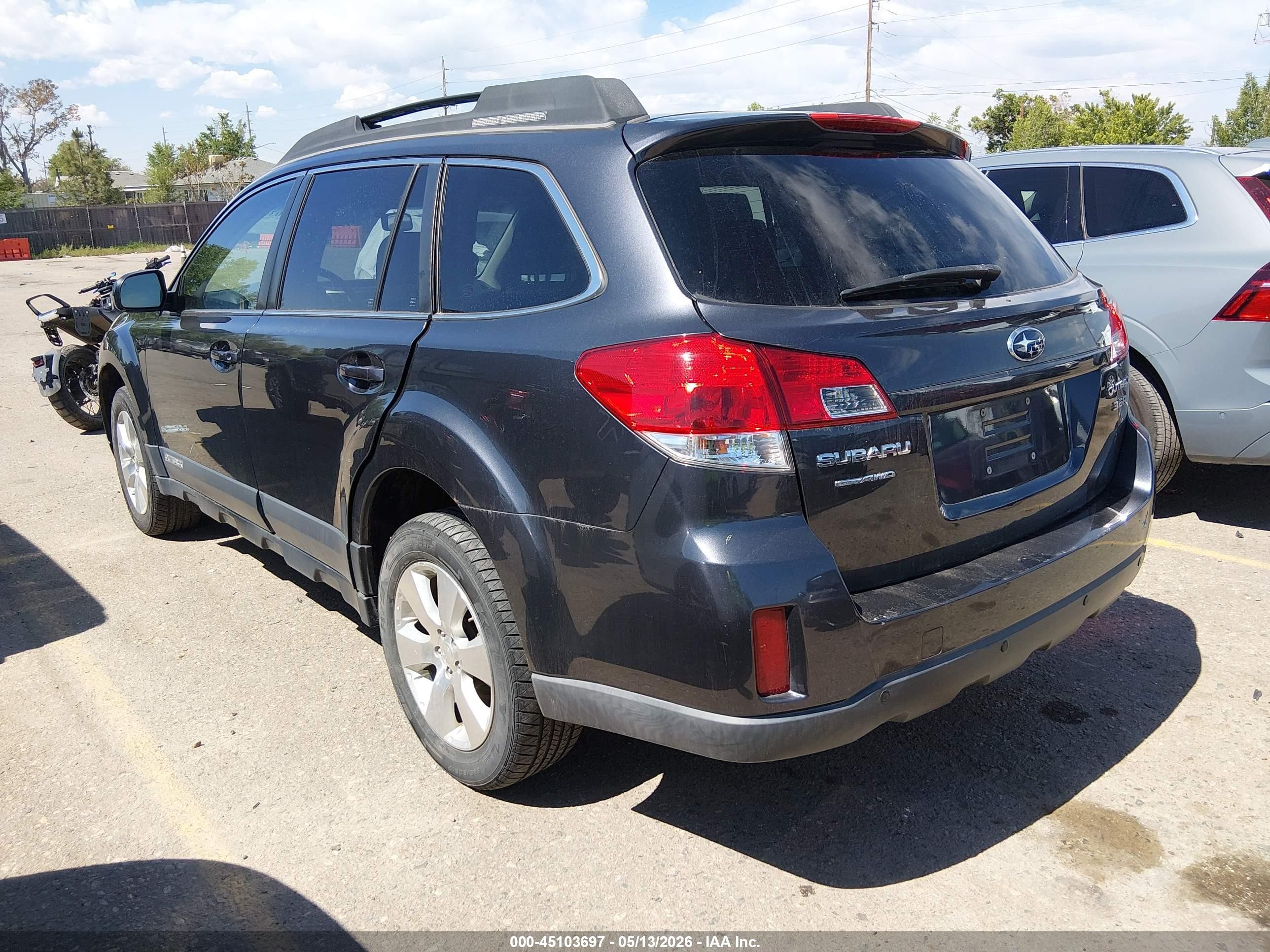 2011 Subaru Outback 3.6r Premium Gray vin: 4S4BRDCC4B2409469