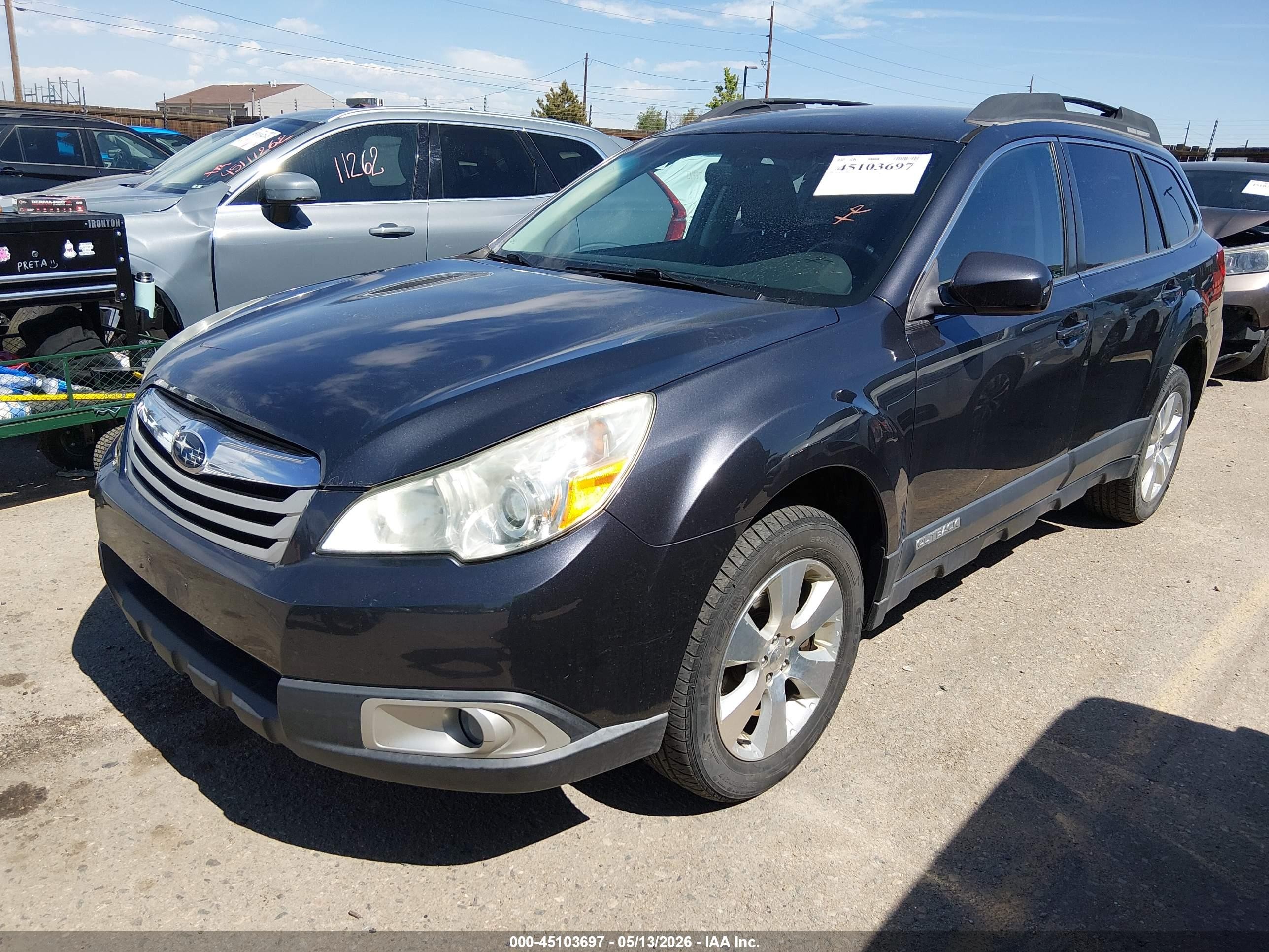 2011 Subaru Outback 3.6r Premium Gray vin: 4S4BRDCC4B2409469
