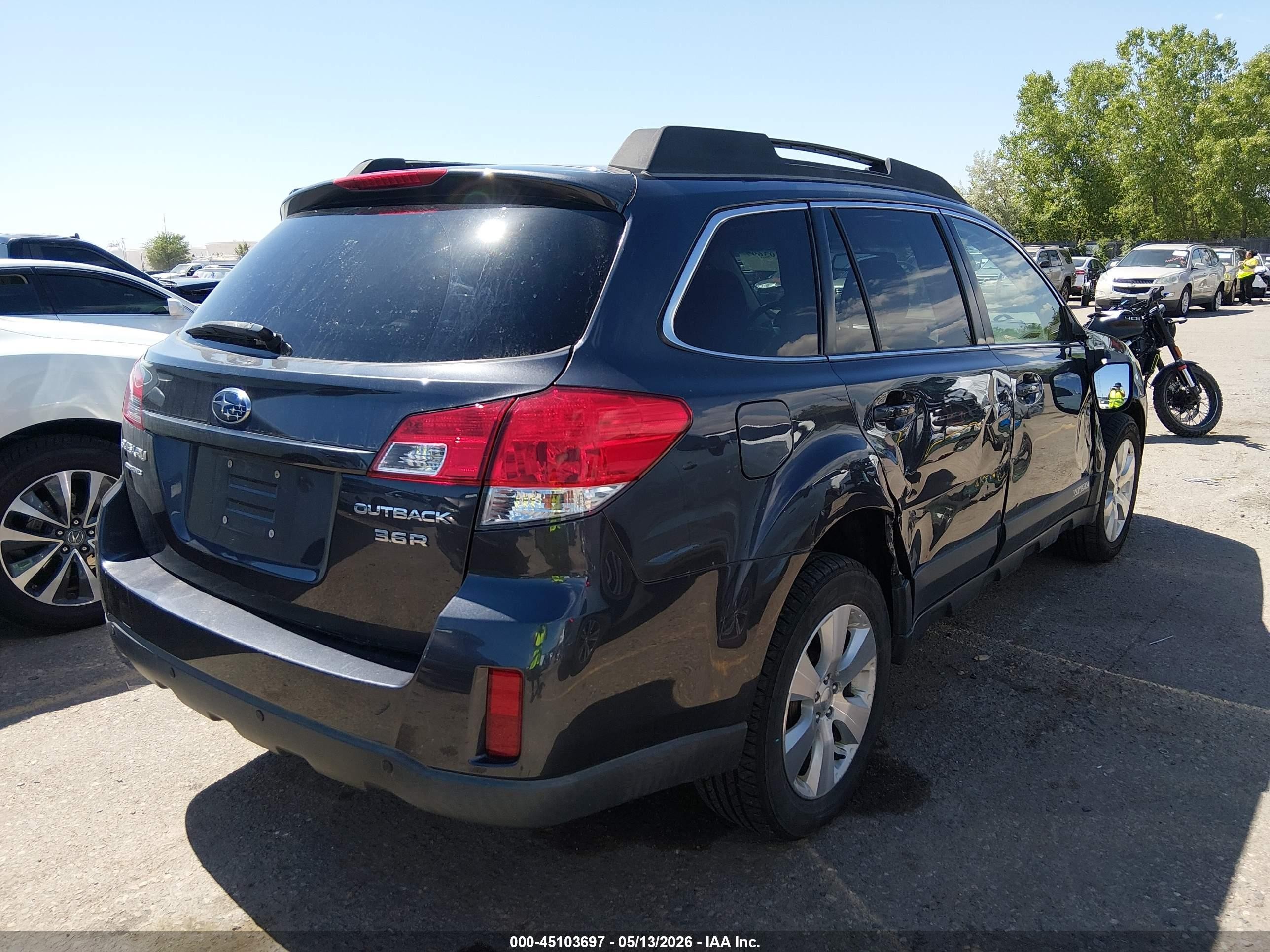 2011 Subaru Outback 3.6r Premium Gray vin: 4S4BRDCC4B2409469