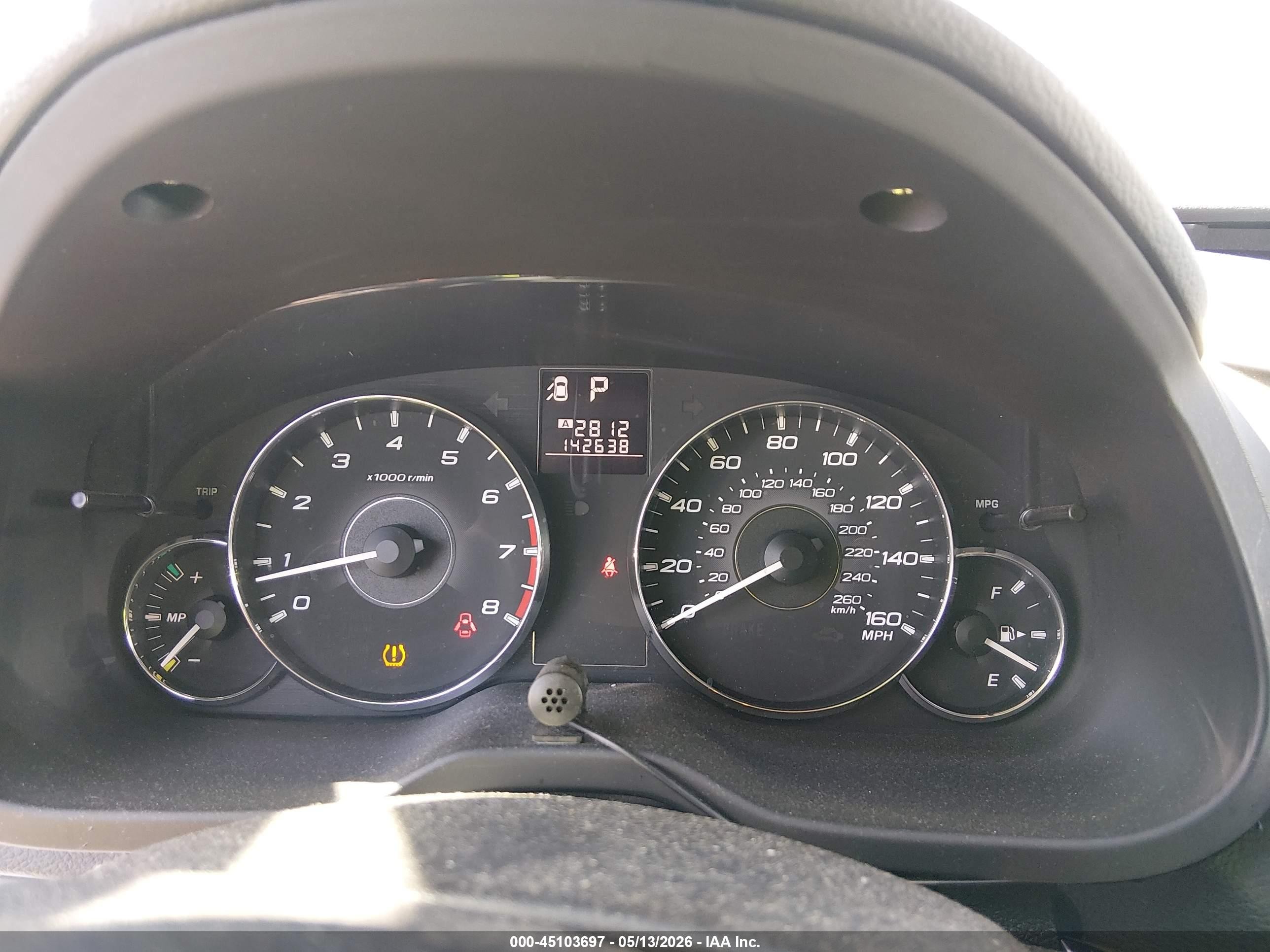 2011 Subaru Outback 3.6r Premium Gray vin: 4S4BRDCC4B2409469