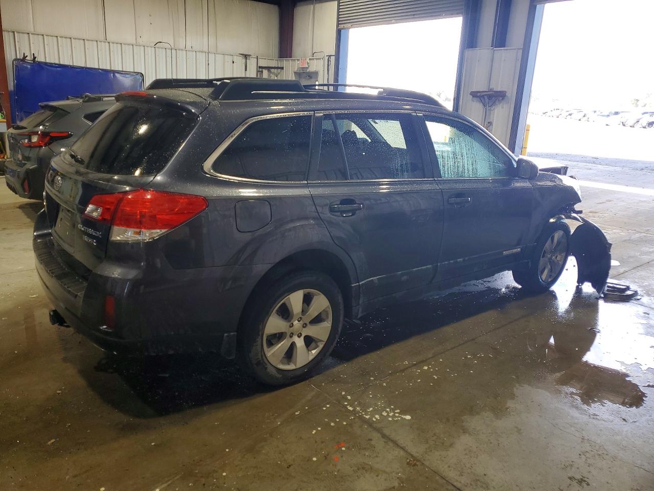 2010 Subaru Outback Charcoal vin: 4S4BRDGC2A2372513