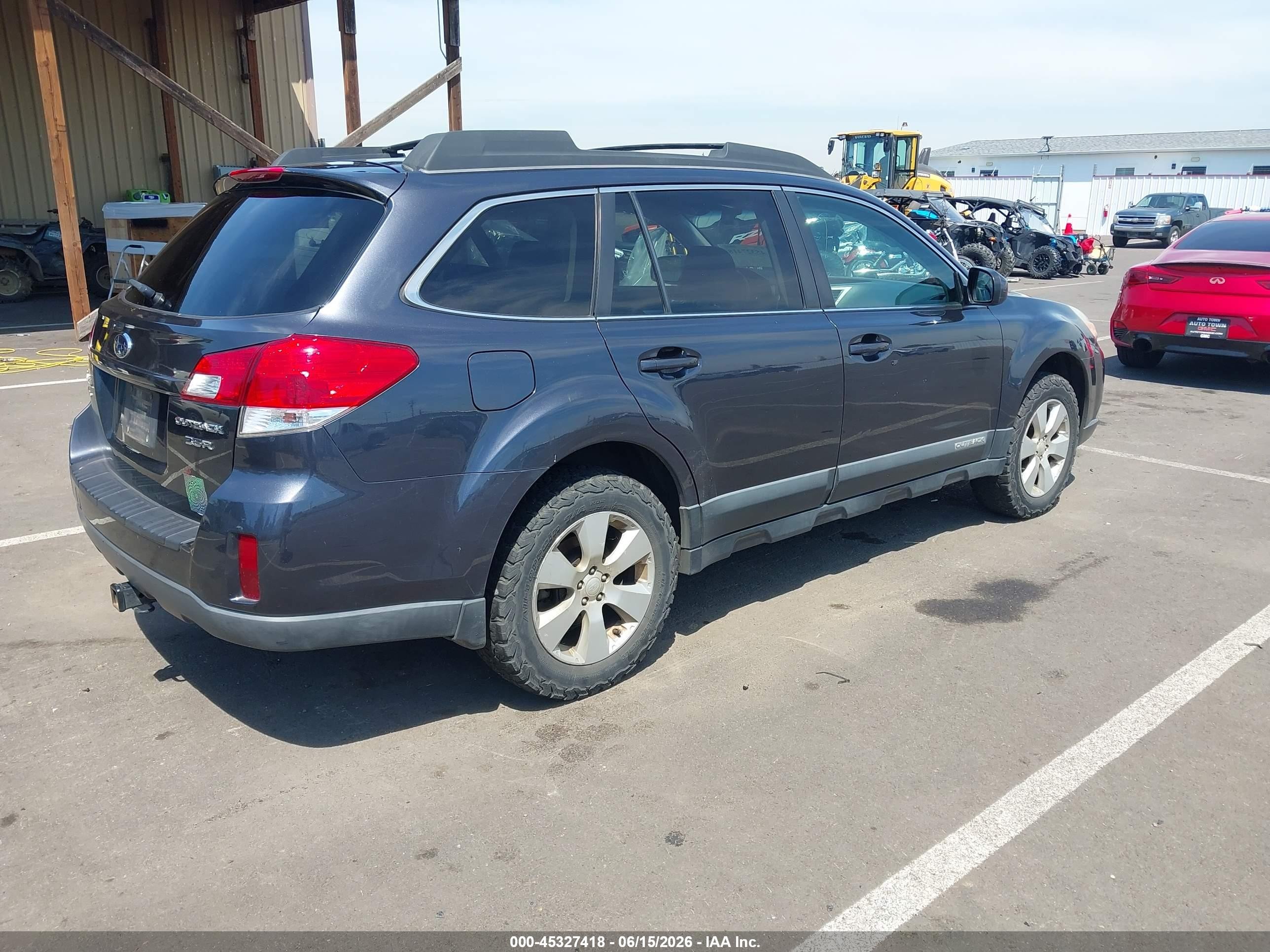 2010 Subaru Outback 3.6r Premium Black vin: 4S4BRDHC3A2367724